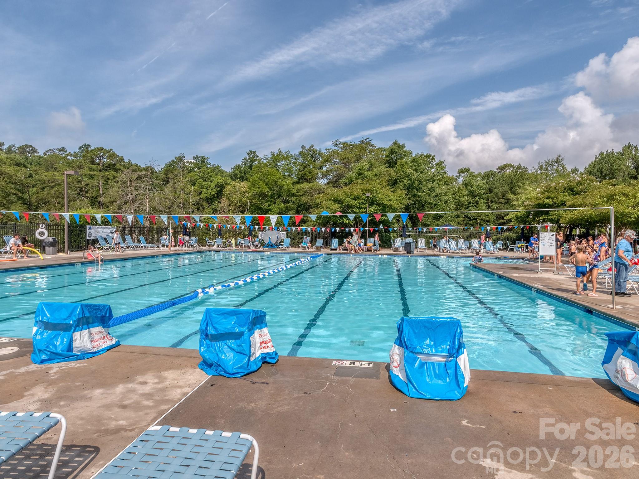 Tega Cay - Residential