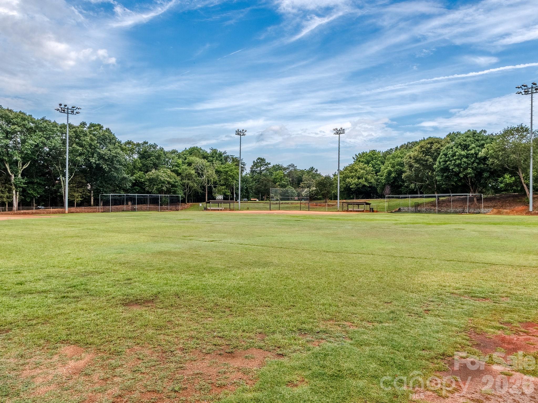Tega Cay - Residential