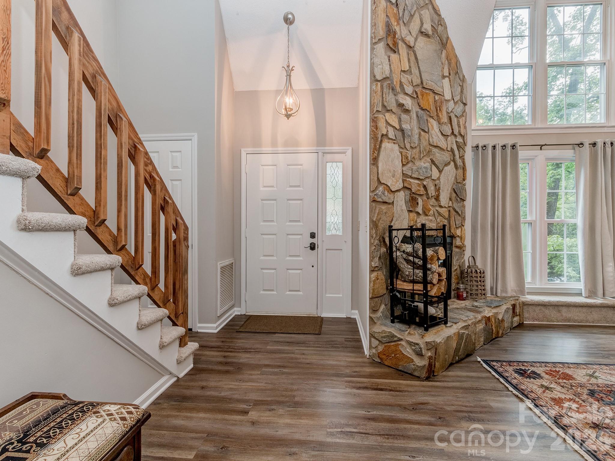 Tega Cay - Residential