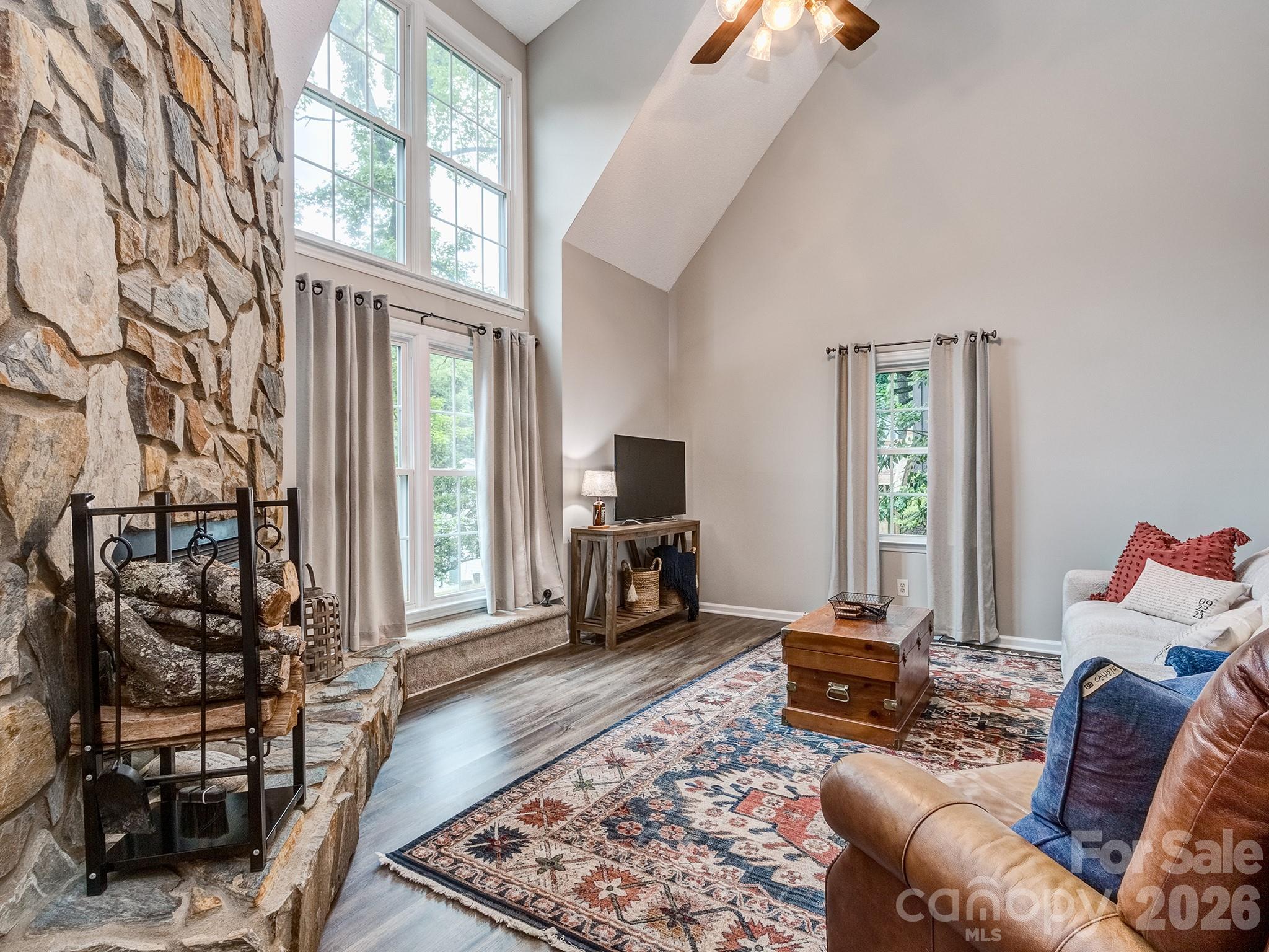Tega Cay - Residential