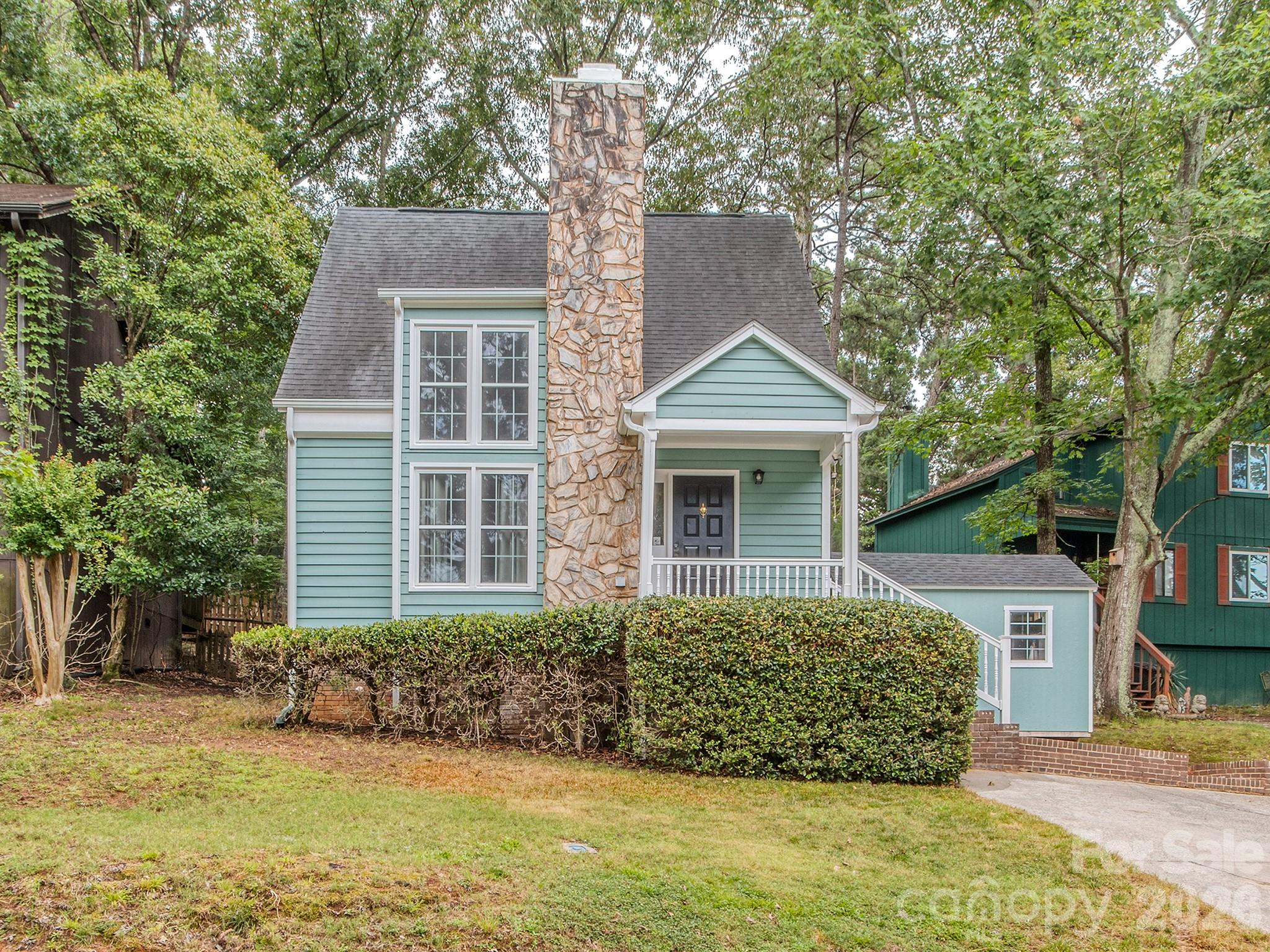 Tega Cay - Residential