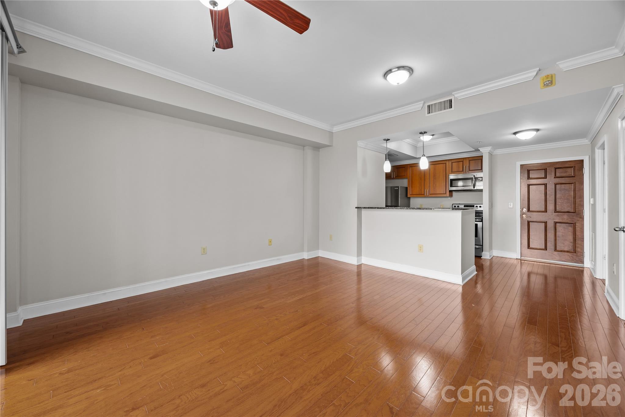 Fifth and Poplar - Residential