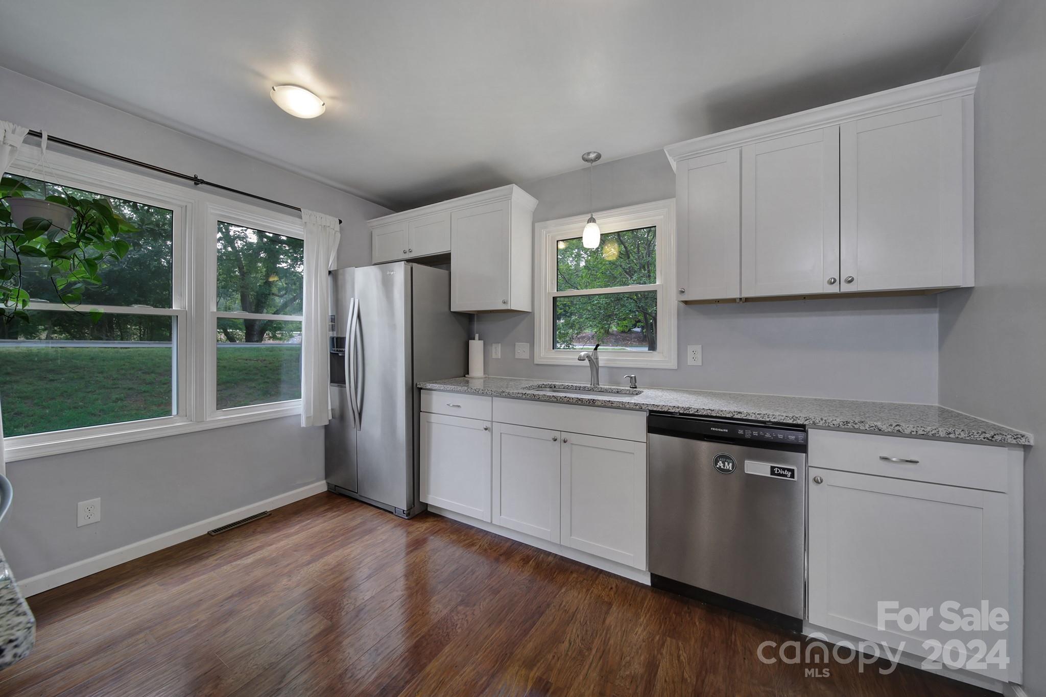 Tega Cay - Residential