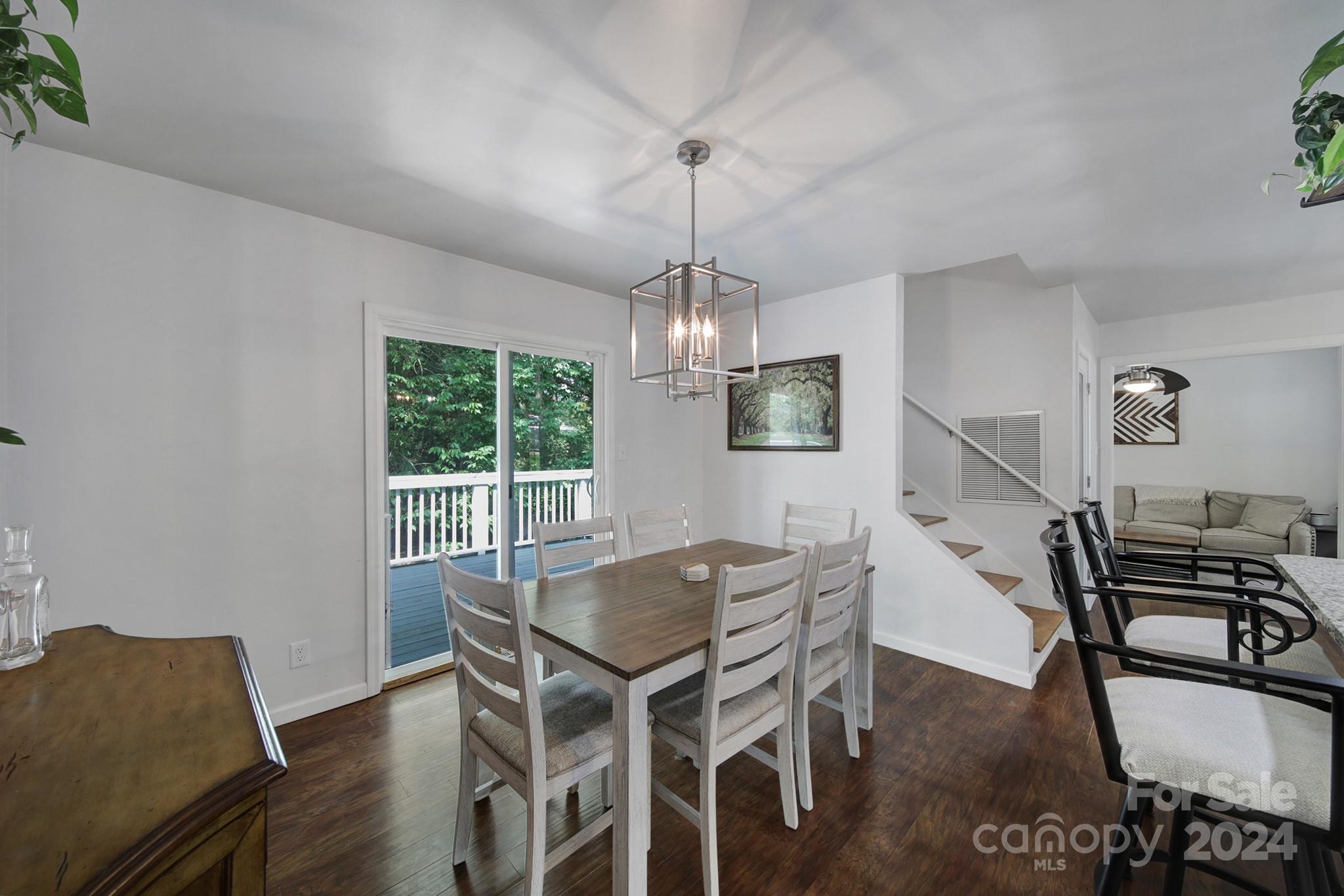 Tega Cay - Residential
