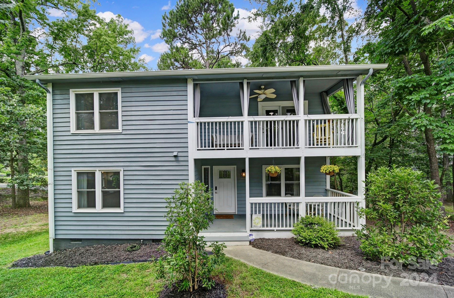 Tega Cay gem located in the heart of Tega Cay. This home sits across from the 8th hole of the Tega Cay Golf Course where you will enjoy seasonal views of the course. You will love this home's convenient location to Windjammer Park, where you'll find beach/swim areas, picnic areas, dock, sundeck & benches & swings where you can take in the beautiful sunsets Tega Cay has to offer. Tega Cay clubhouse is right up the street where you will find tennis courts, golf course, driving range and the Shore Club restaurant.This home features 2 front porches, large back deck great for entertaining, 3 bedrooms, a beautiful fireplace.  The list goes on!  
fireplace being sold as is.