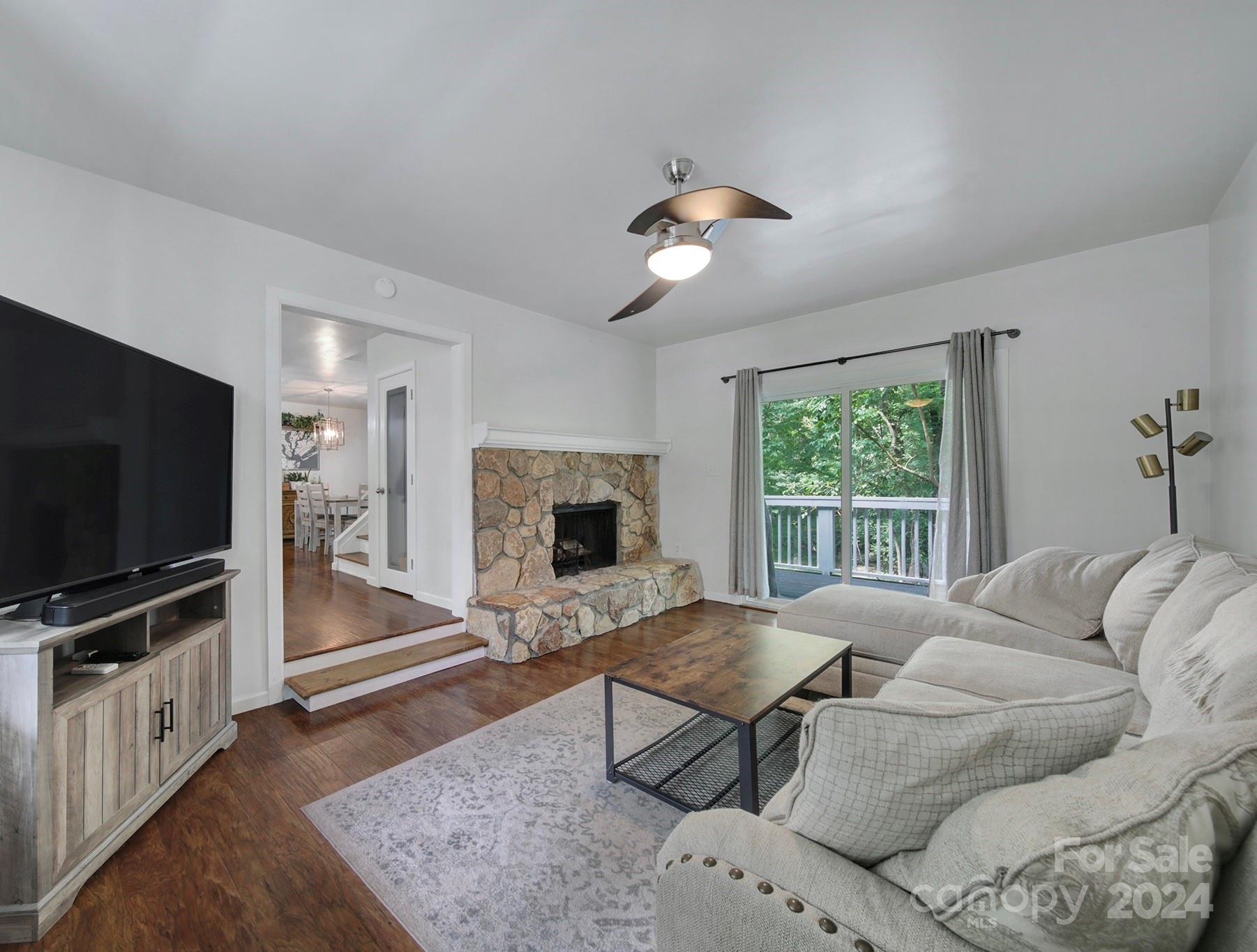 Tega Cay - Residential