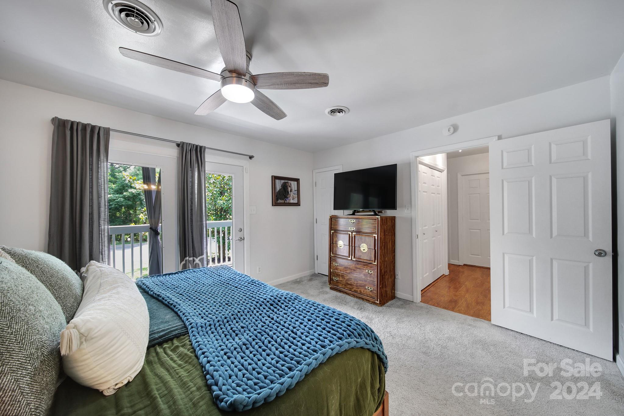 Tega Cay - Residential