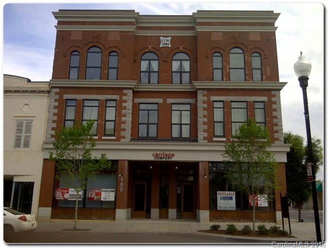Historic Renovated Building in the Heart of Downtown Gastonia! ** SUBJECT TO AFFORDABILITY RESTRICTIONS BY THE CITY OF GASTONIA *** Property is owned by the US Dept. of HUD, 387-103279 Insurability “IN”, Subject to Appraisal. Seller makes no representations or warranties as to property condition, HUD Homes are Sold “As-Is”. Pre-1978 Properties to include LBP Notices, Seller may contribute up to 3% buyer closing costs, upon buyer request when bid is placed. "EQUAL HOUSING OPPORTUNITY"NO INVESTORS