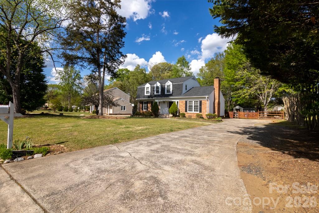Candlewyck - Residential