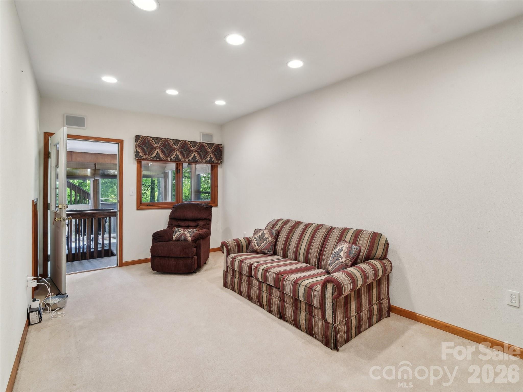 Rumbling Bald on Lake Lure - Residential