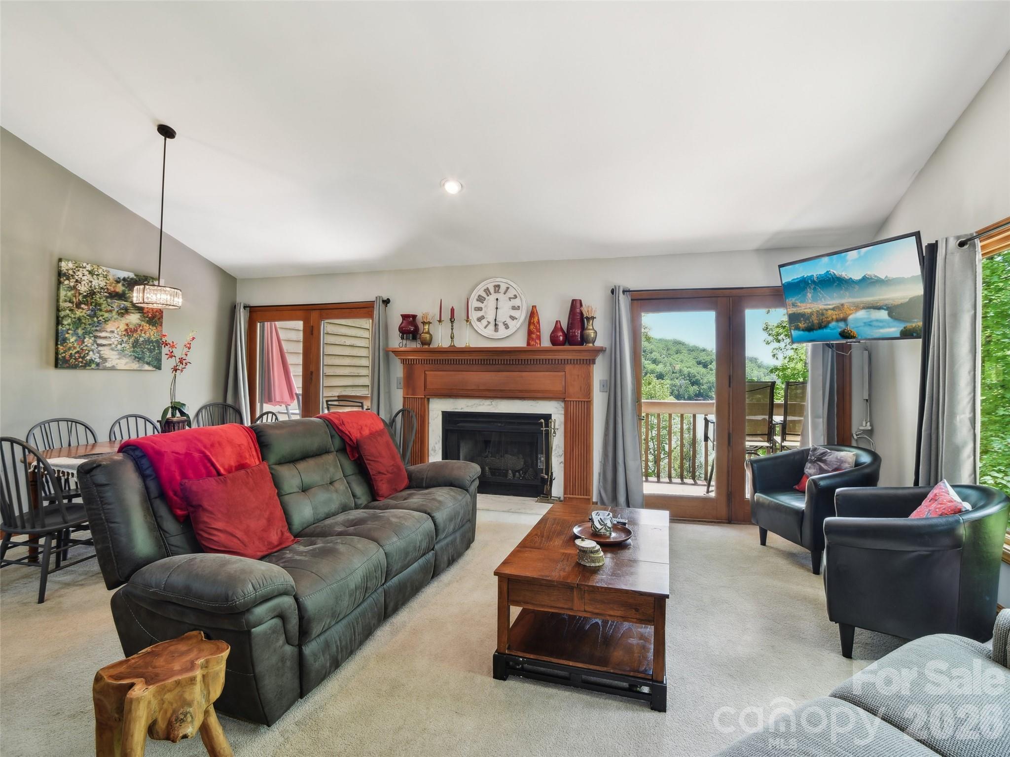 Rumbling Bald on Lake Lure - Residential