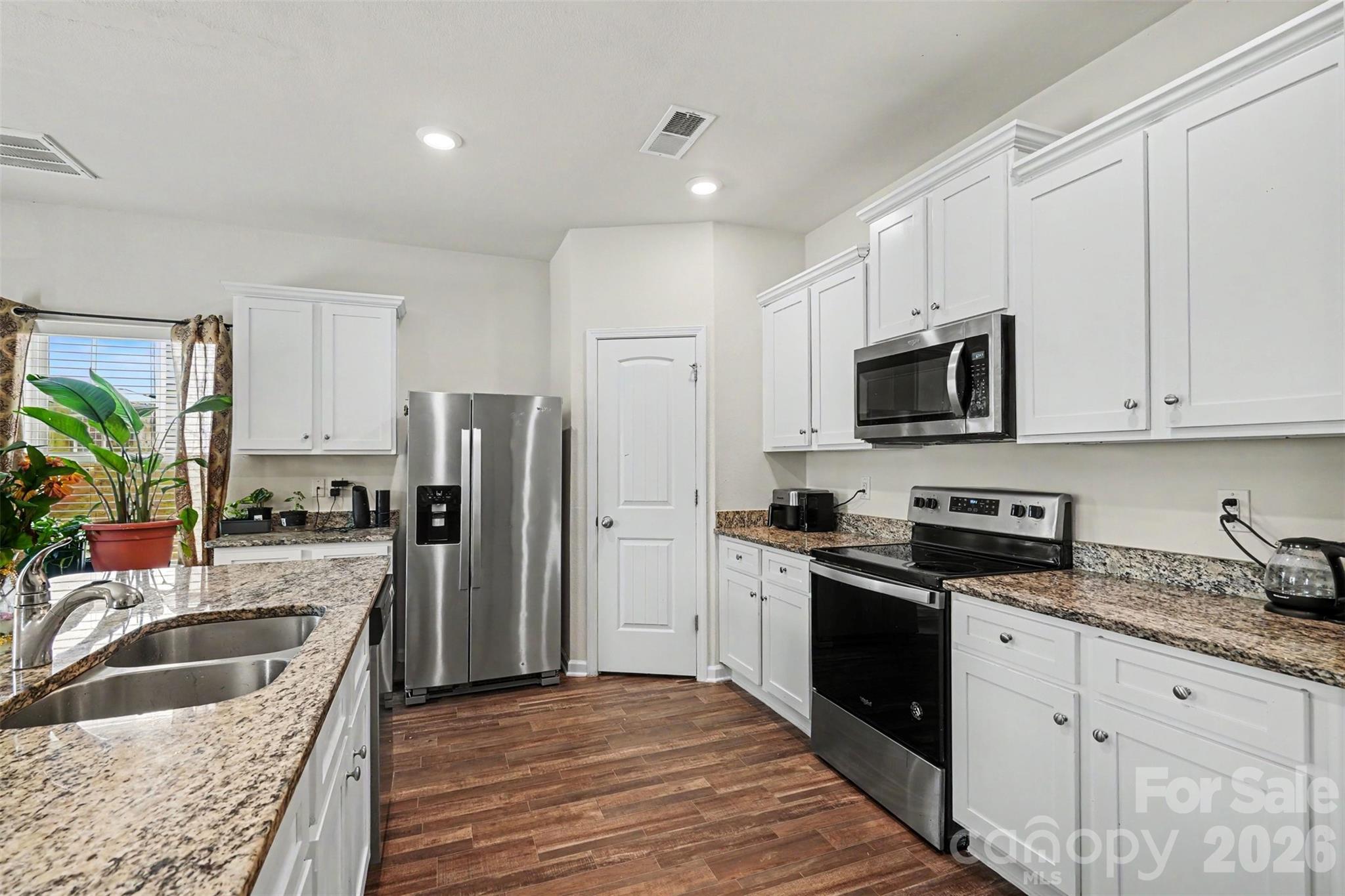 The Reserve at Canyon Hills - Residential