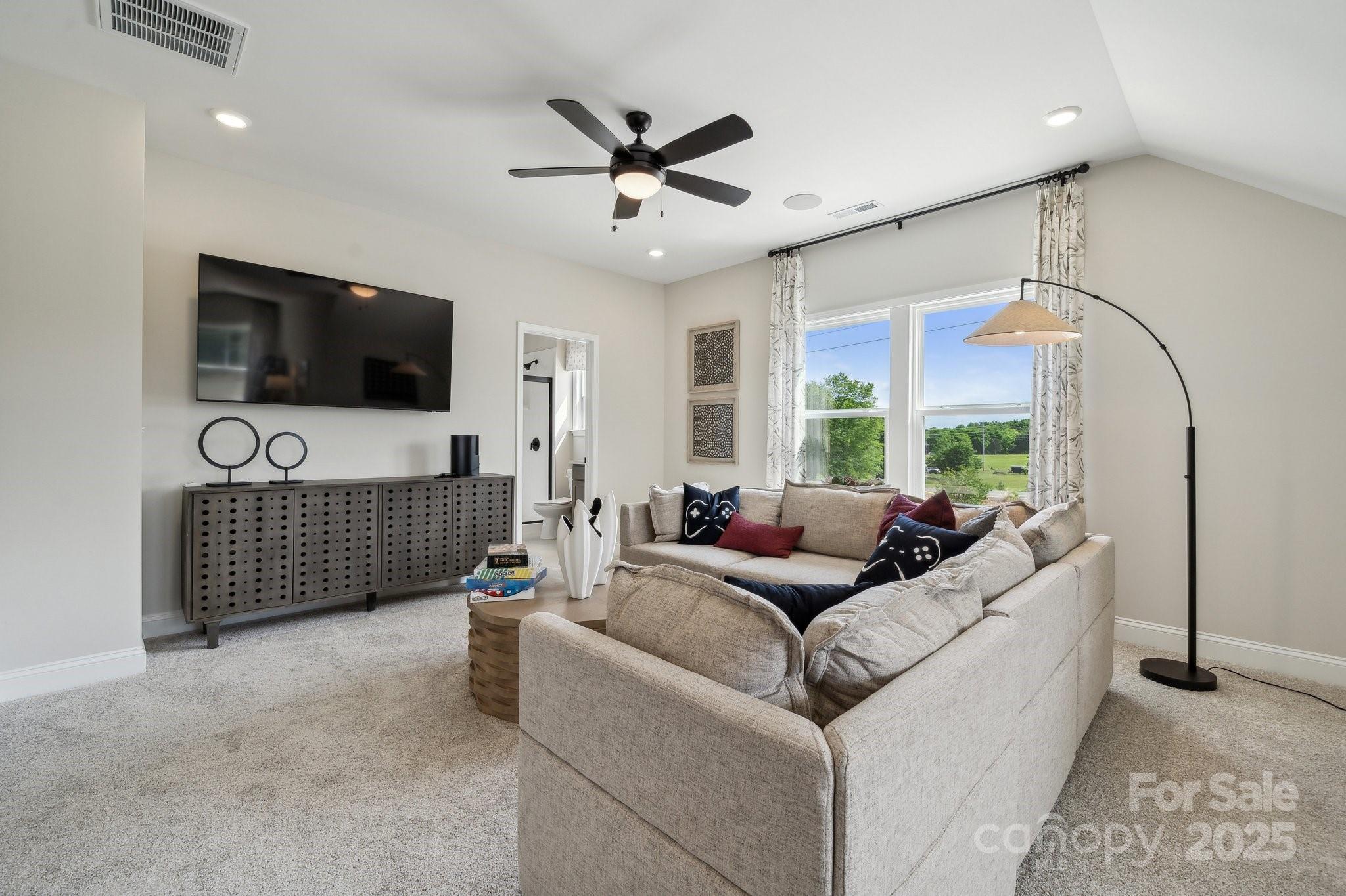 The Estates at Sugar Creek - Residential