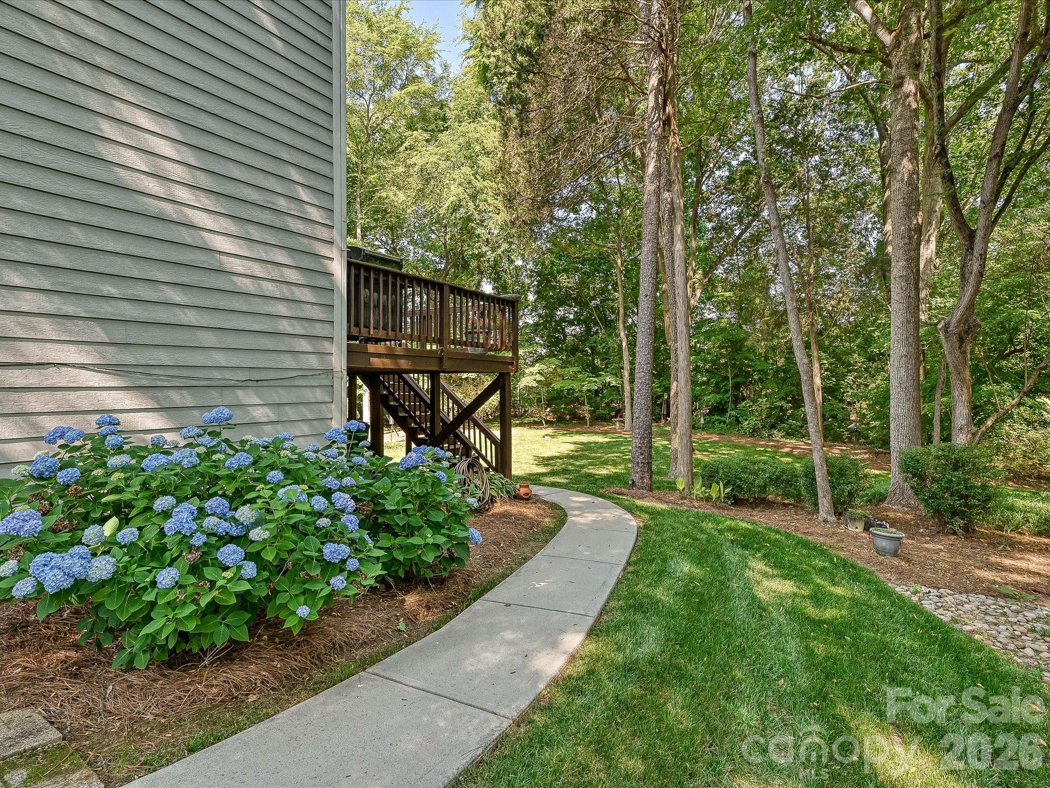 Highland Creek - Residential