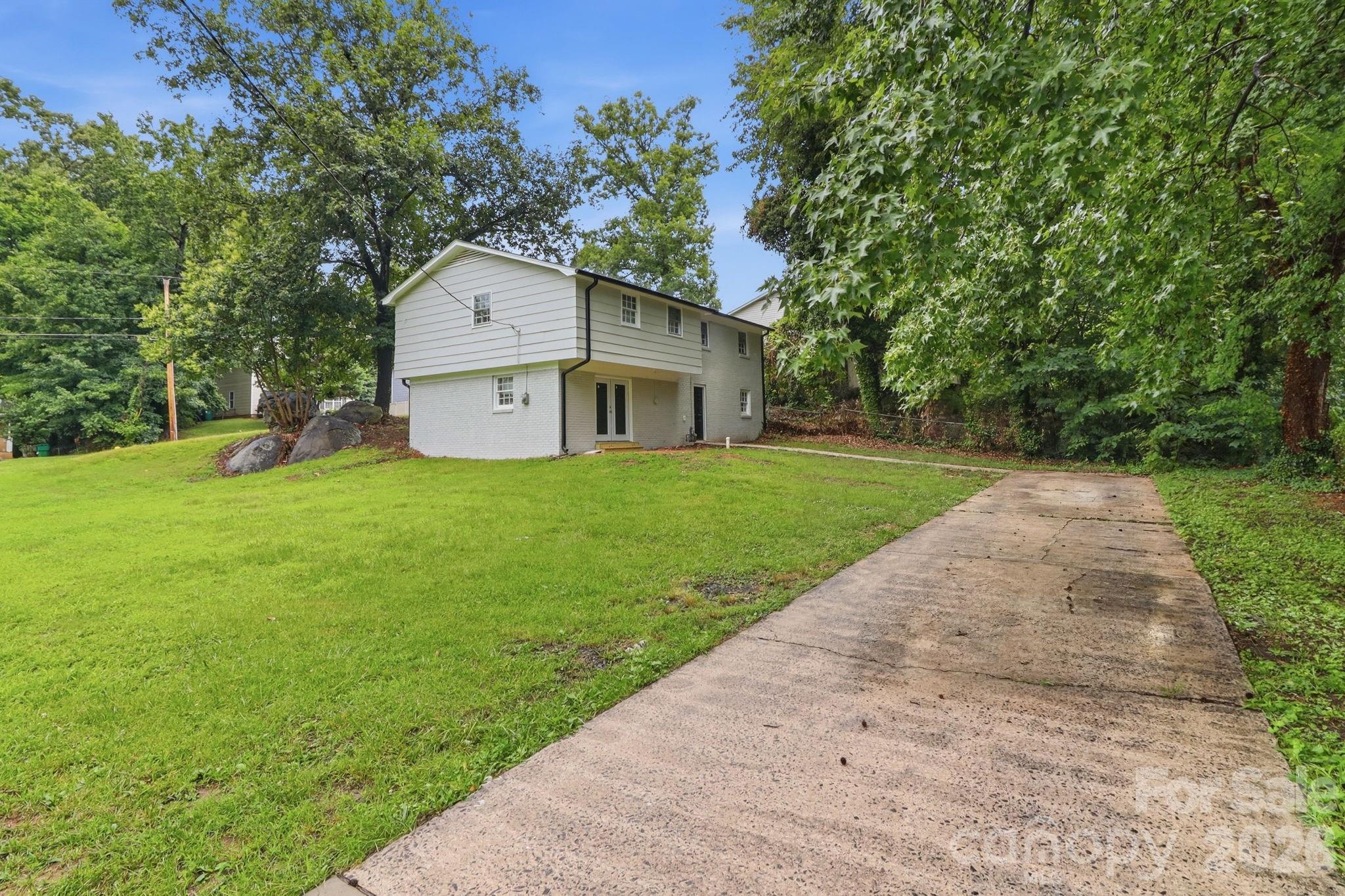 Yorkmont Park - Residential