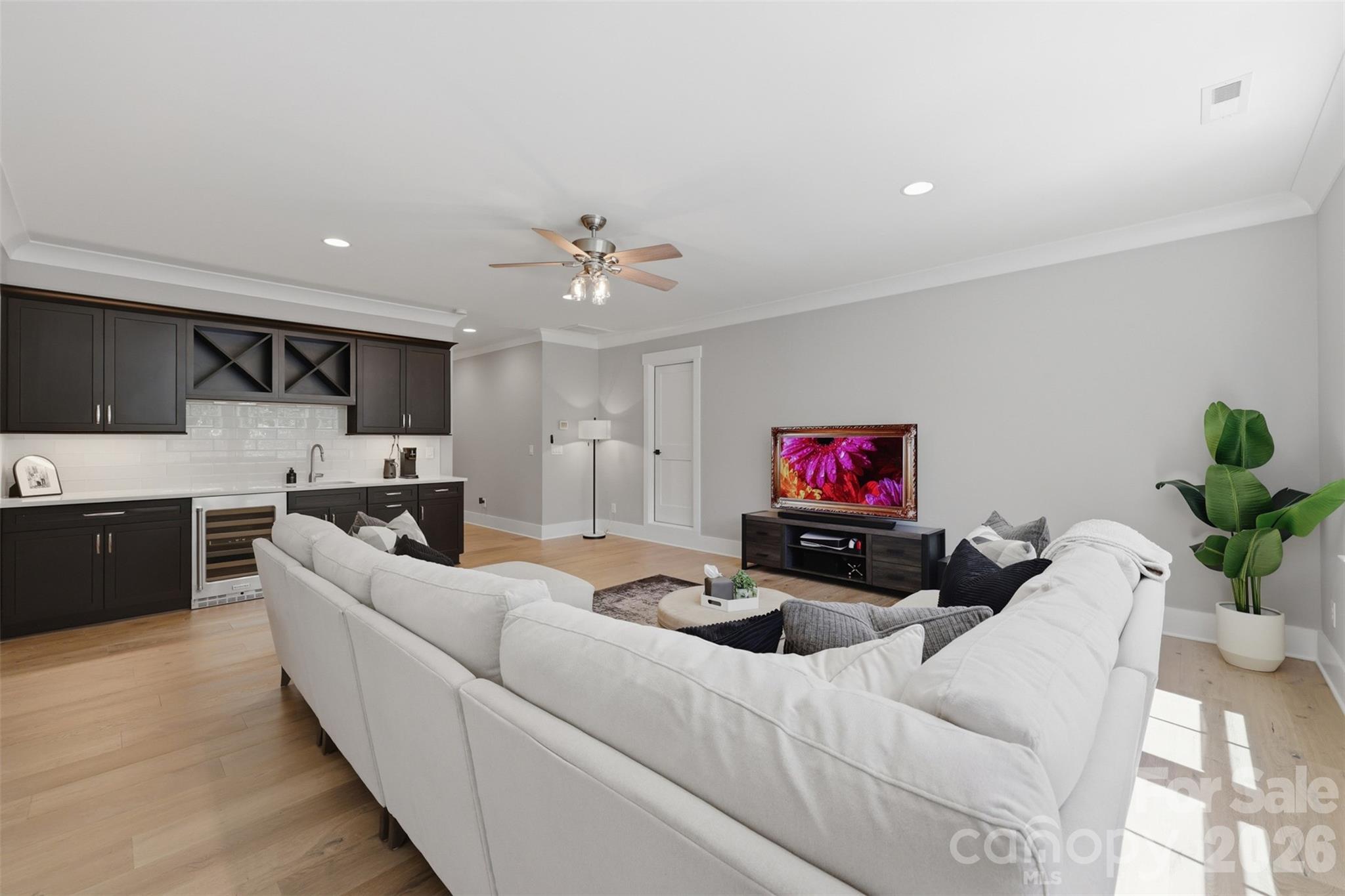 Falls Cove - Residential
