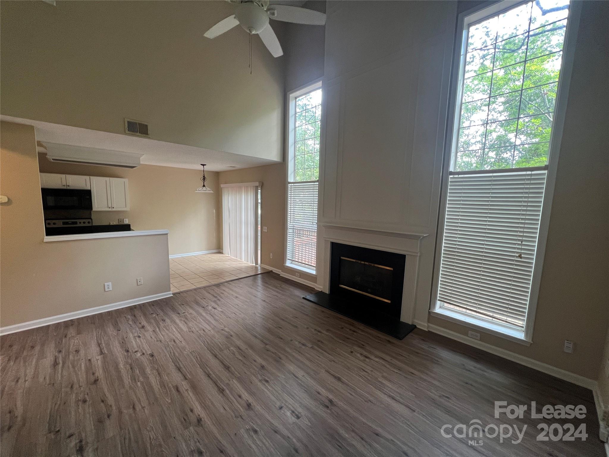 Highland Creek - Residential Lease
