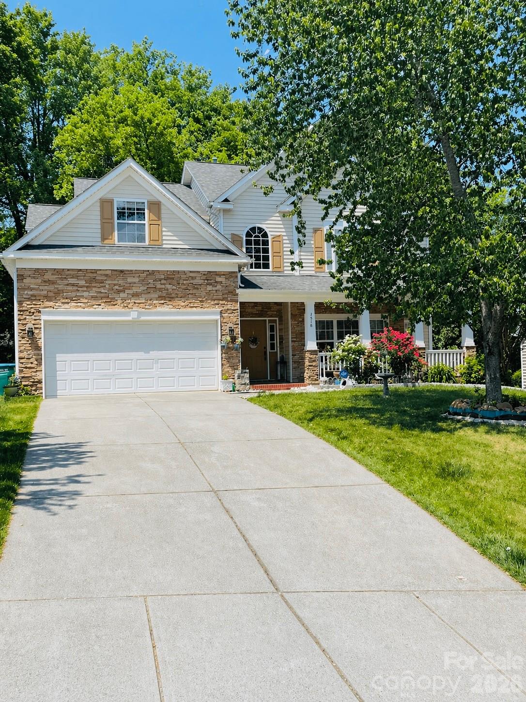 Squirrel Lake Village - Residential
