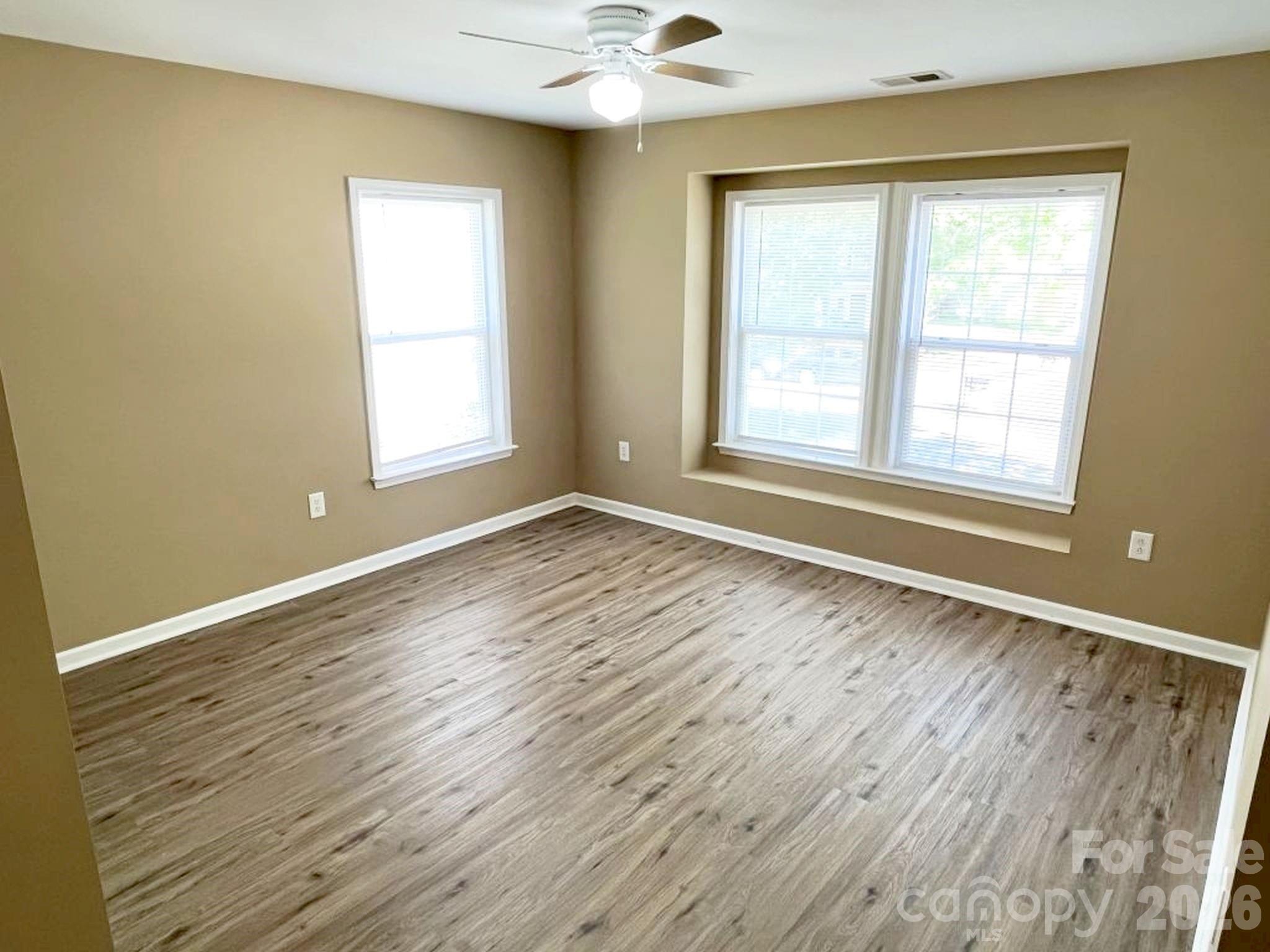Kingstree - Residential