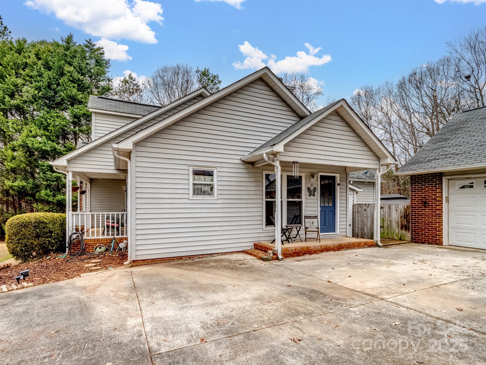 Edgewoods - Residential