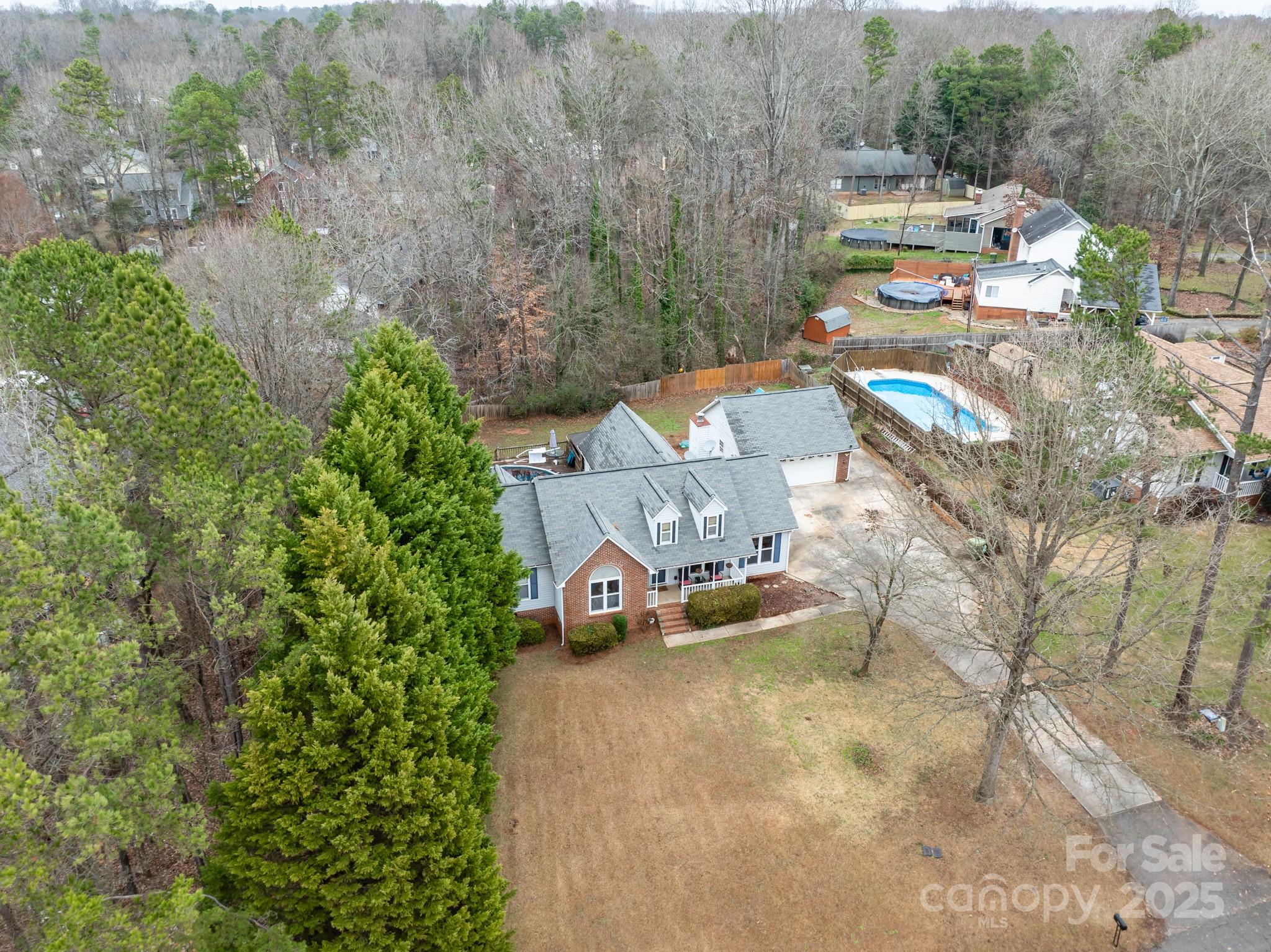 Edgewoods - Residential
