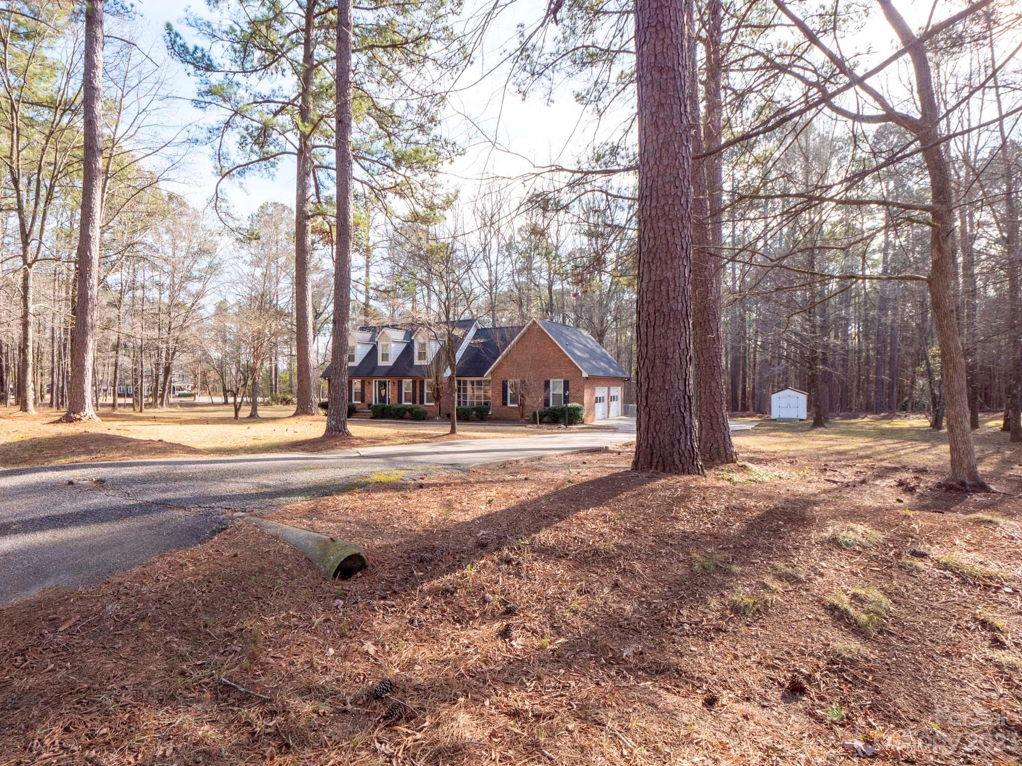 Golf Club Estates - Residential