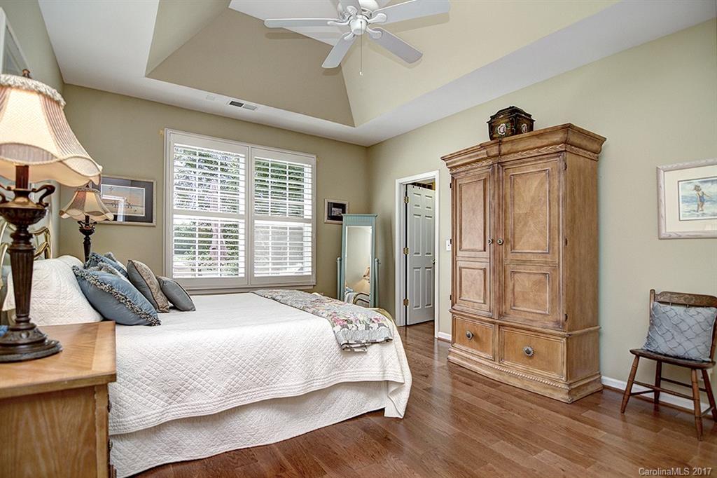 Four Seasons At Gold Hill - Residential