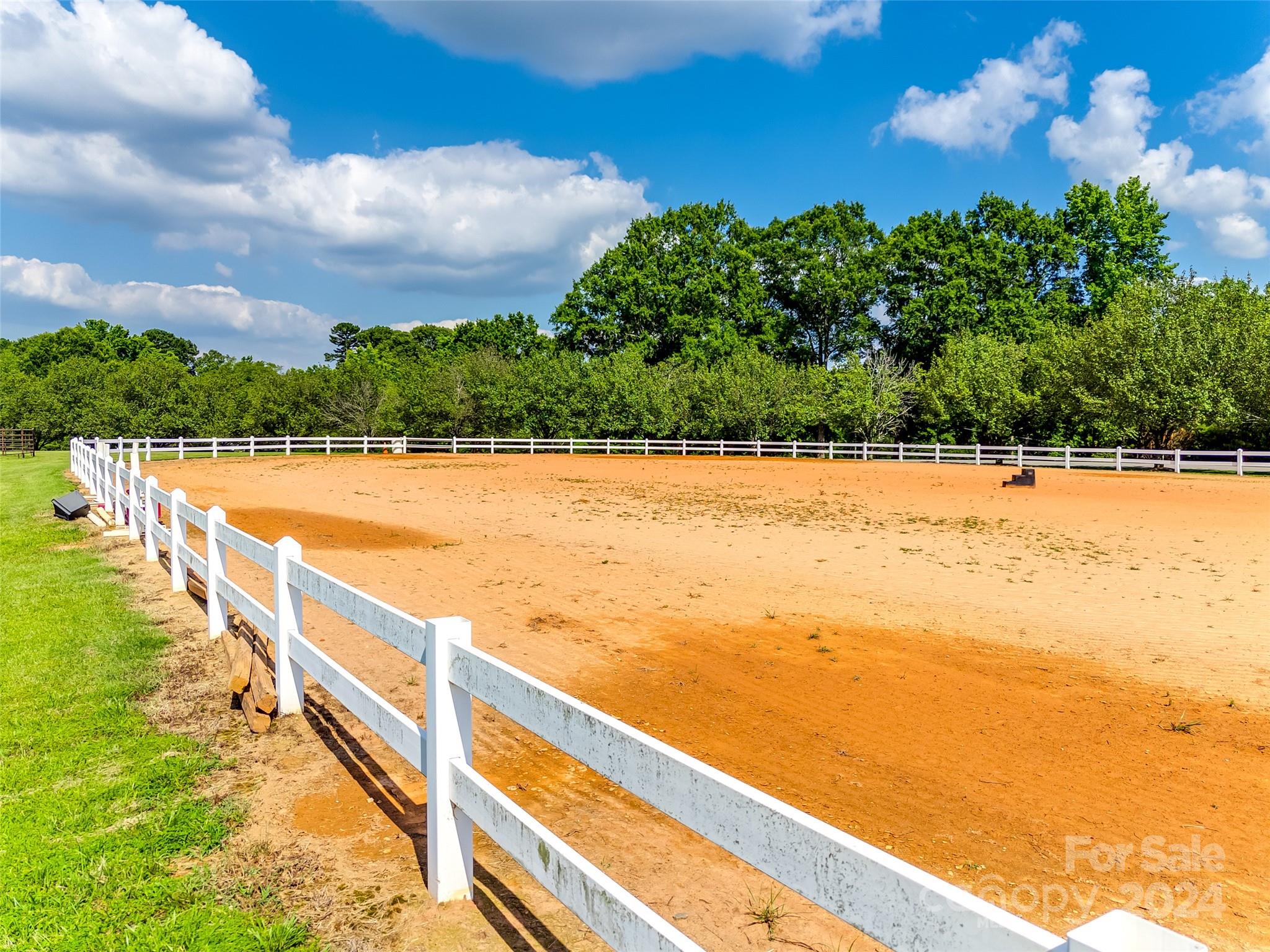 Black Horse Run - Residential