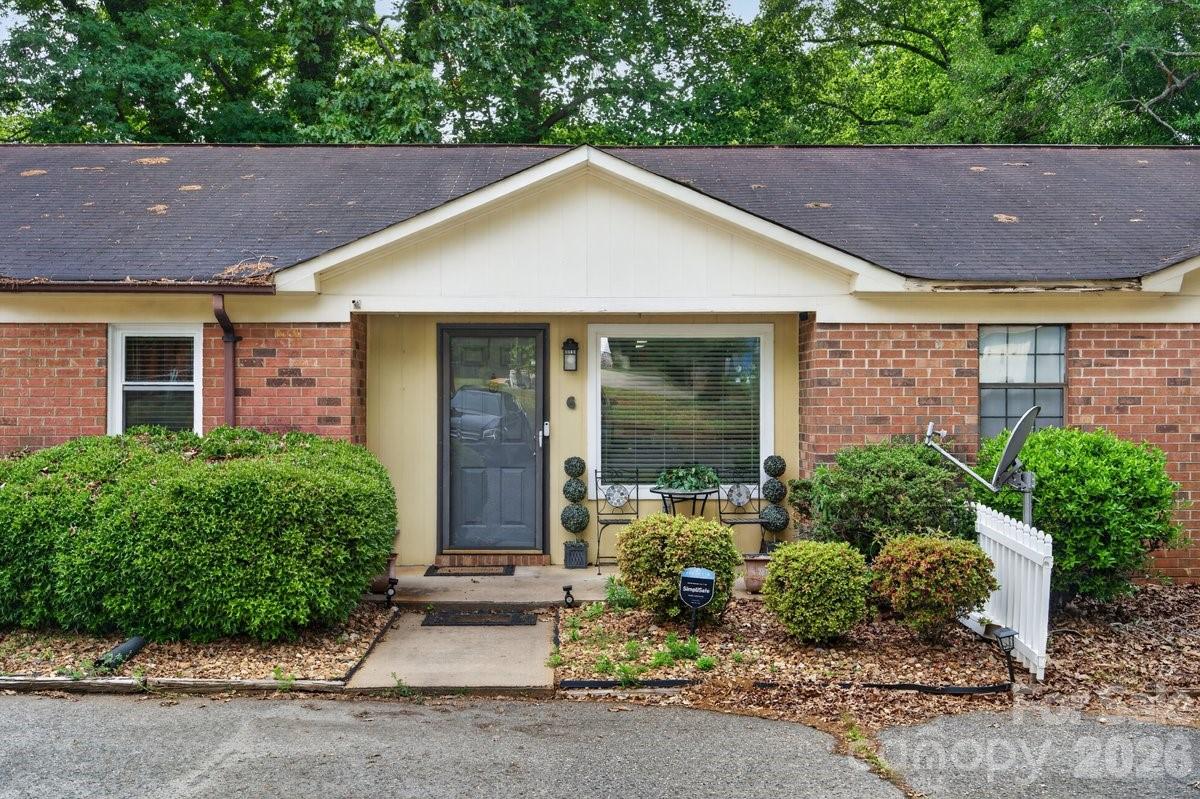 Hillcrest - Residential
