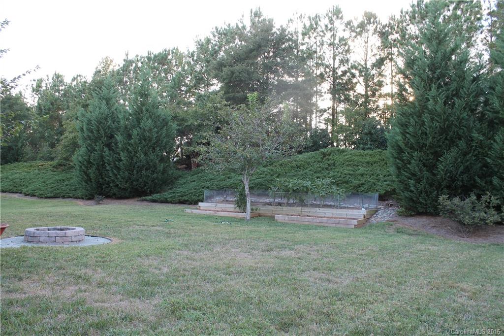 Ridge Pointe - Residential