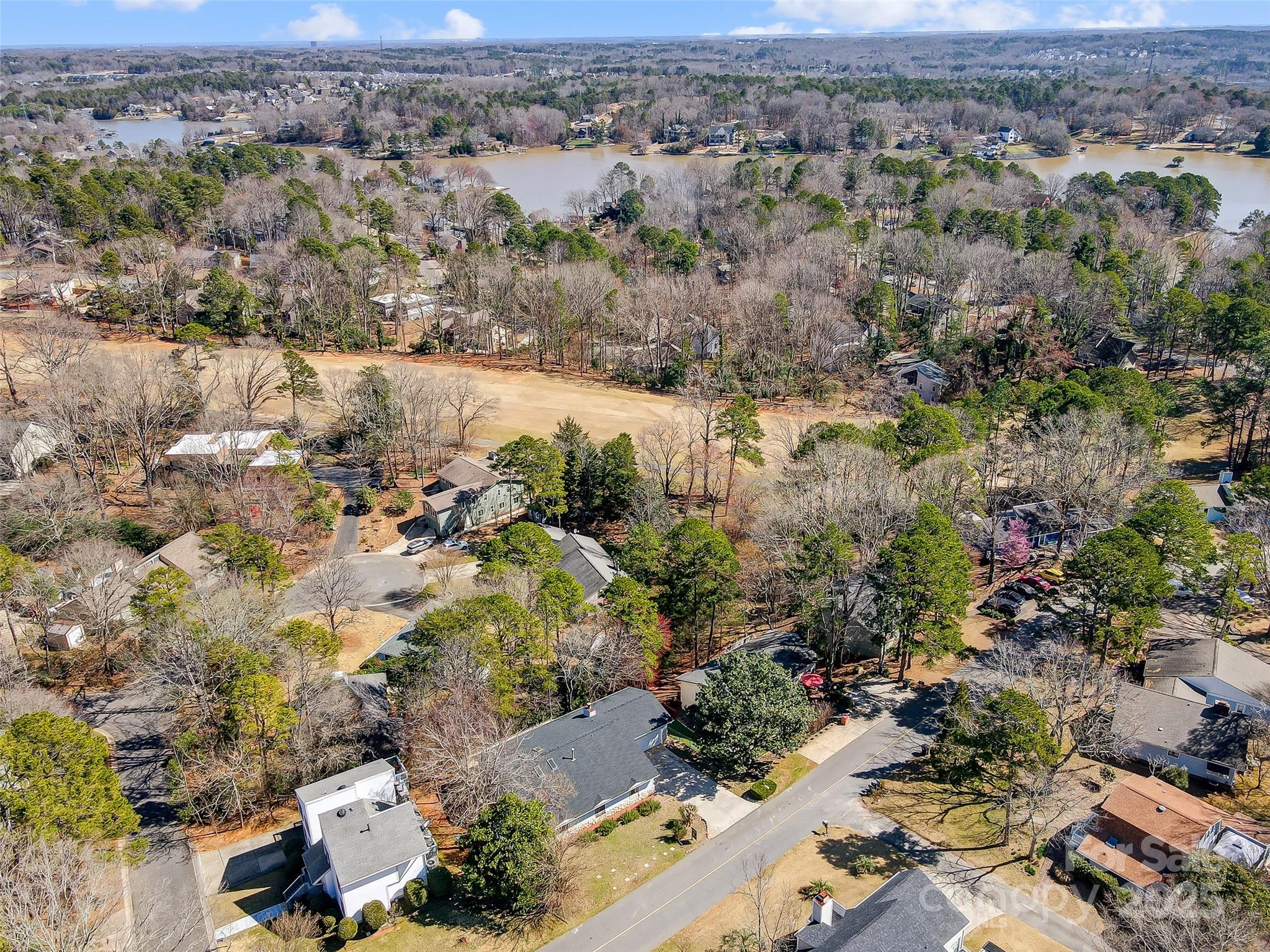 Tega Cay - Residential