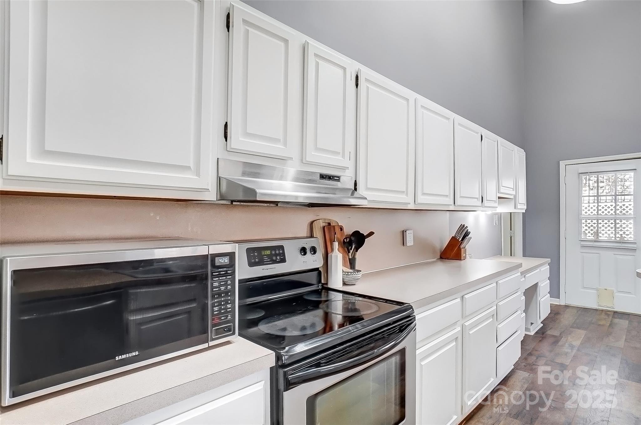 Tega Cay - Residential