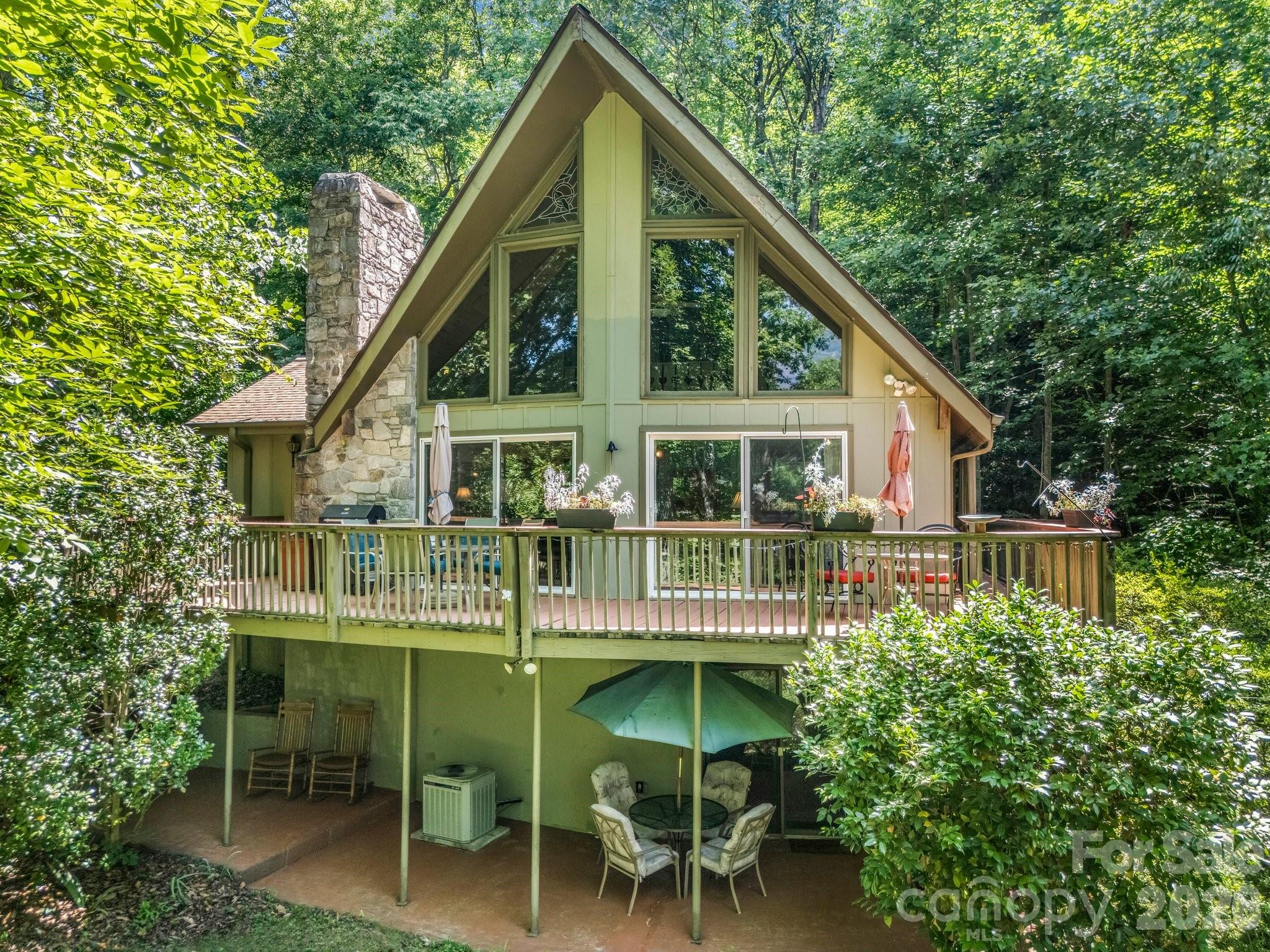Rumbling Bald on Lake Lure - Residential