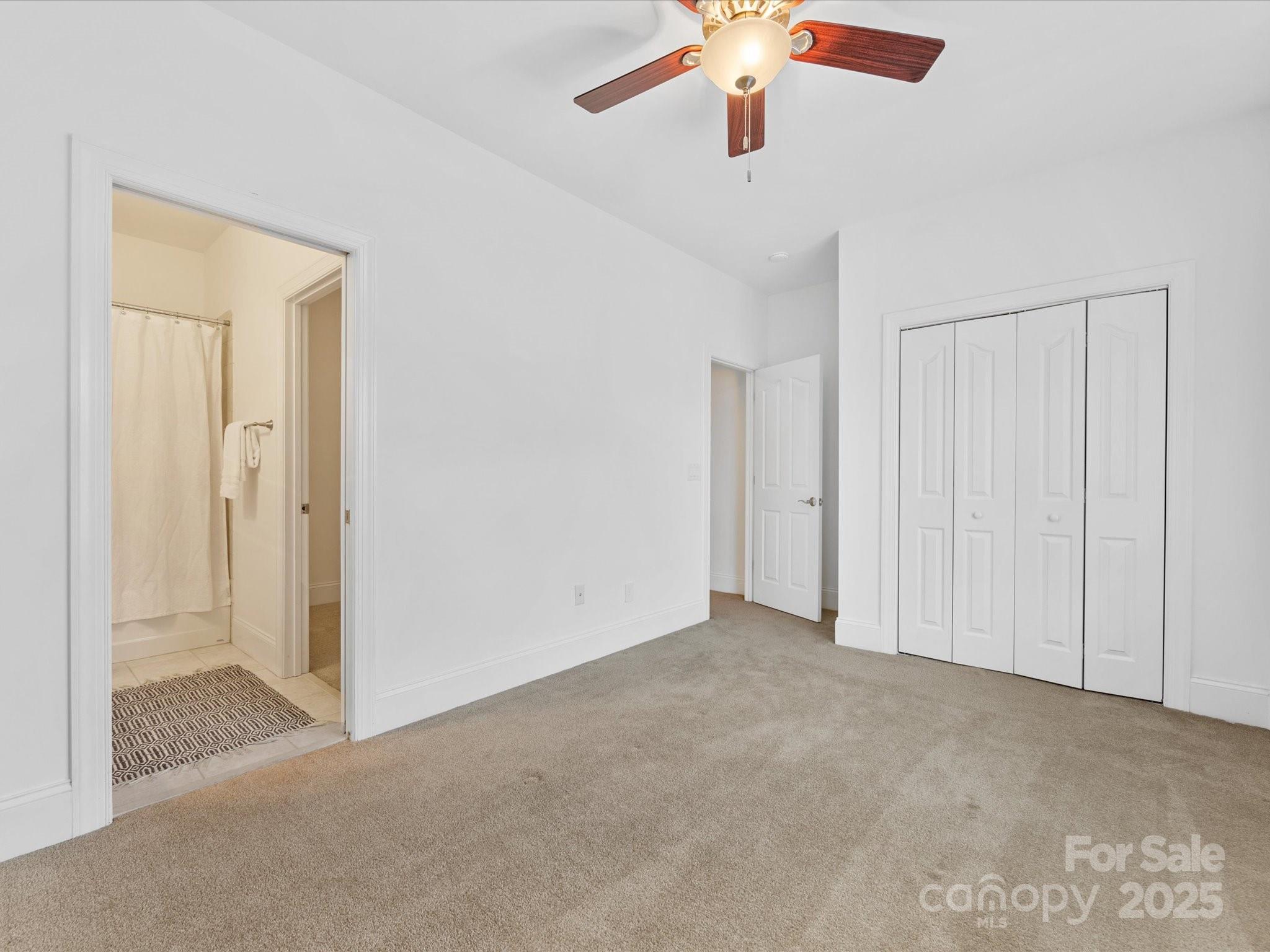 Beacon Knoll Villas - Residential