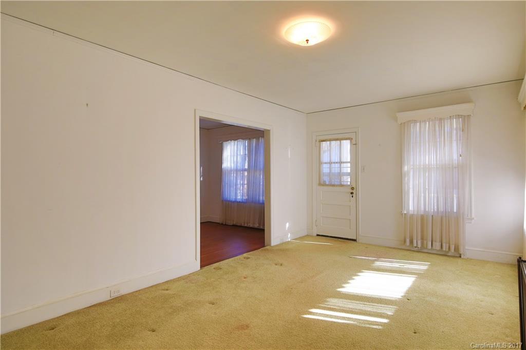 Seventeen Acres - Residential