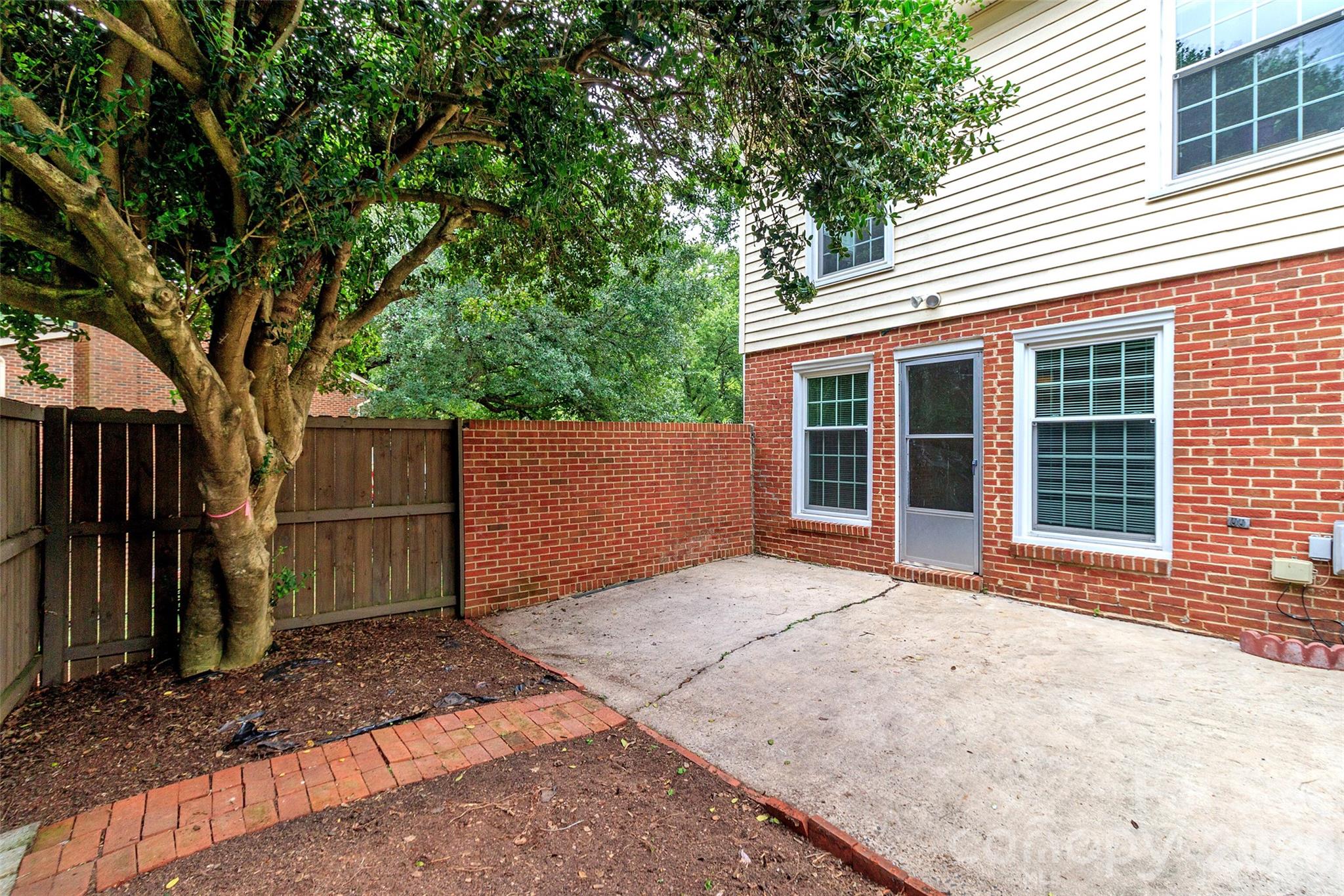 Sharon South - Residential