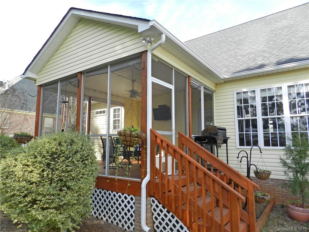 Seven Oaks - Residential