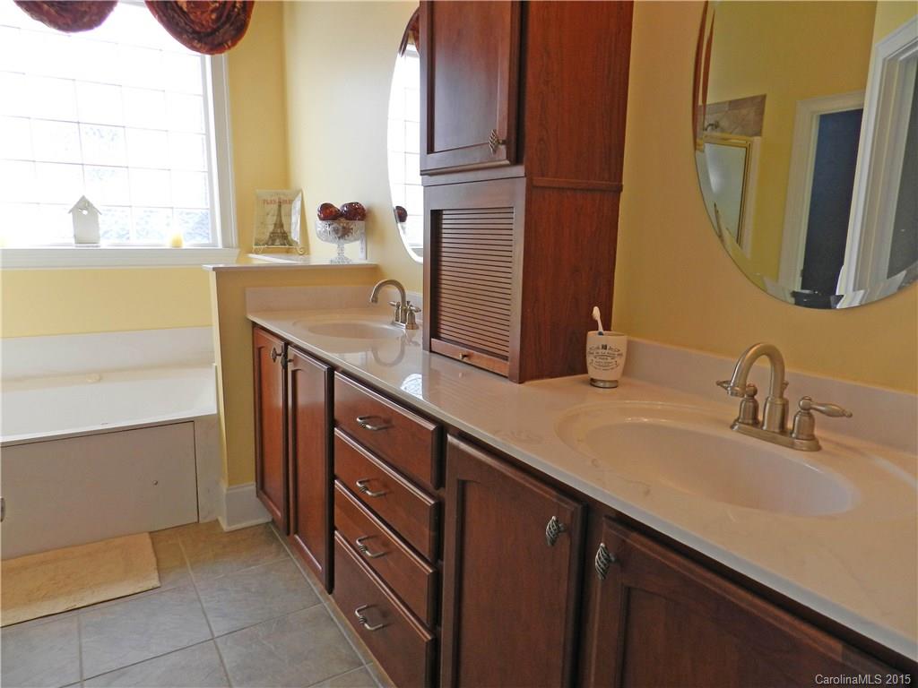 Seven Oaks - Residential