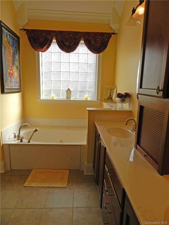 Seven Oaks - Residential