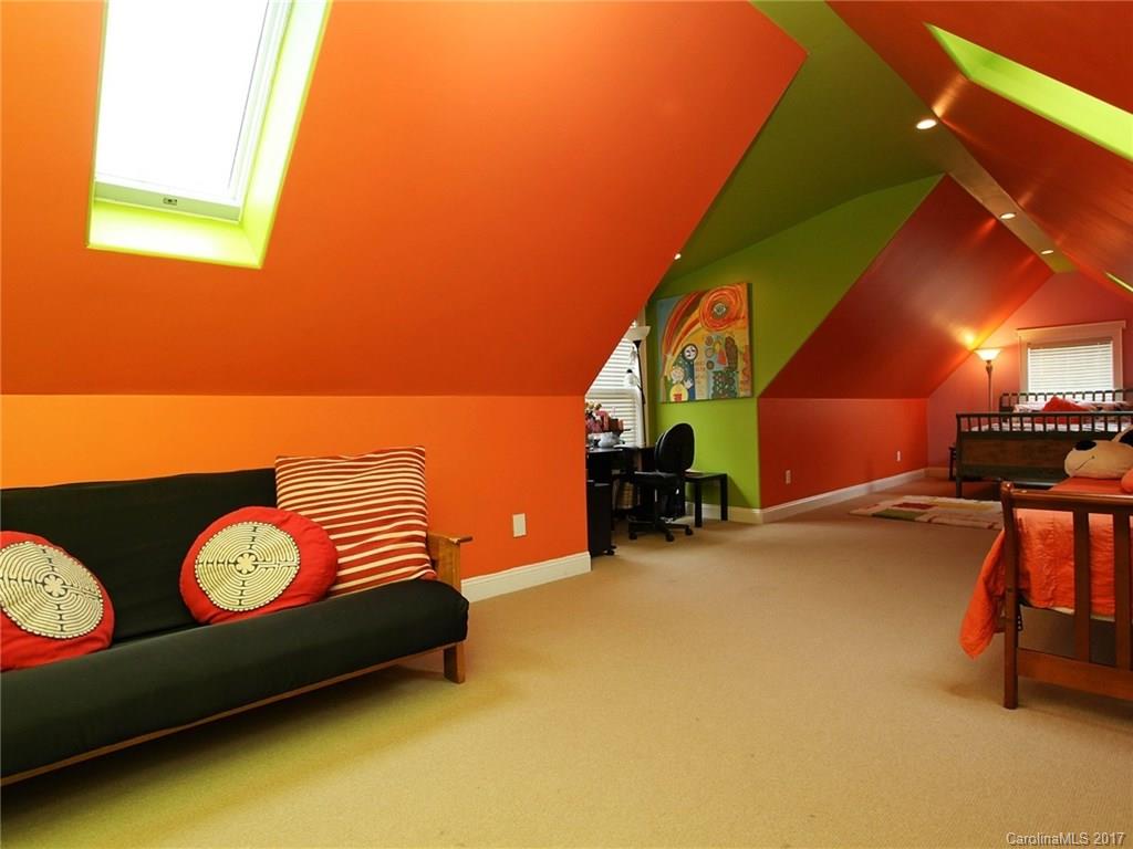 Regent Park - Residential
