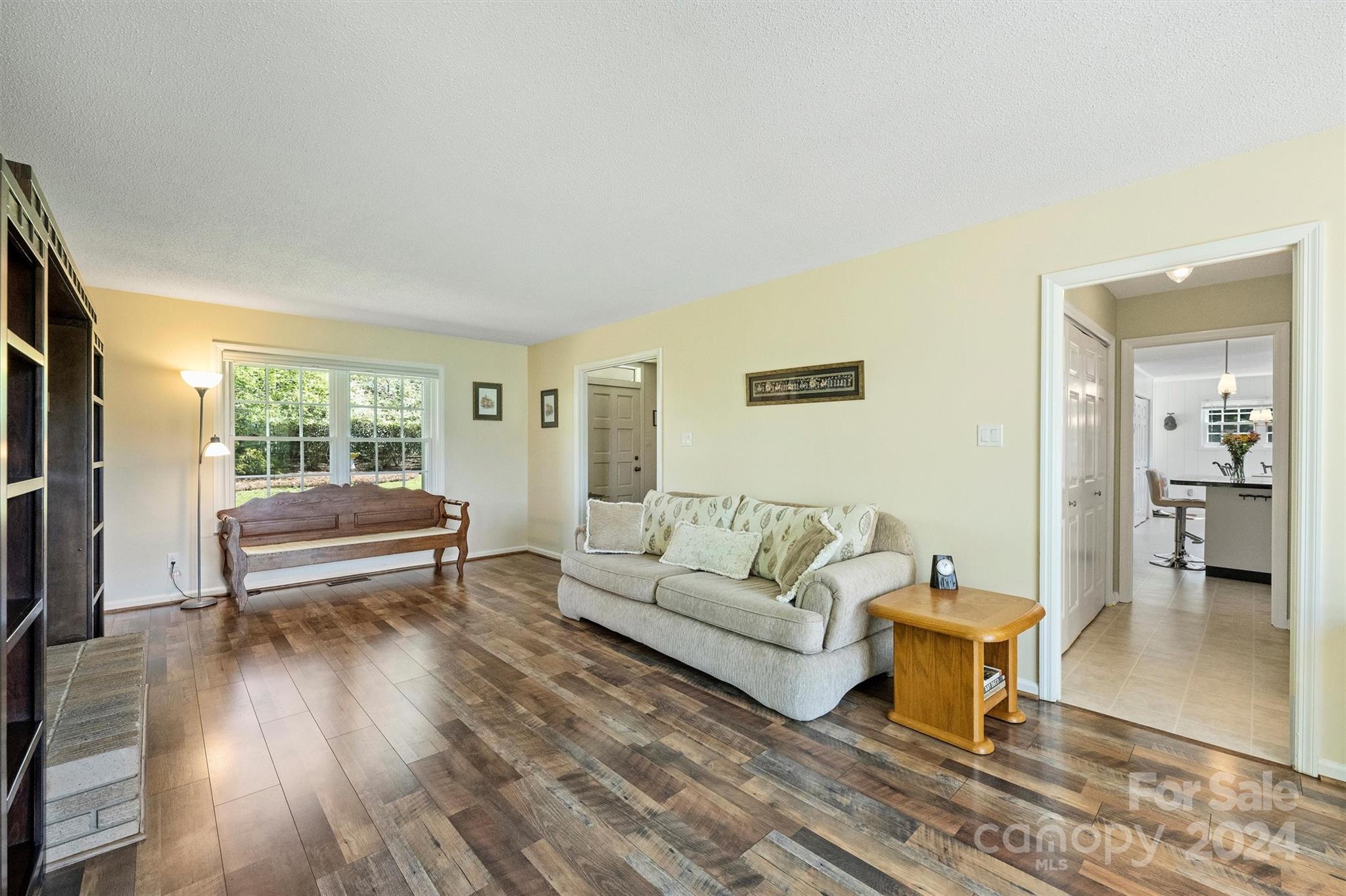 Tega Cay - Residential