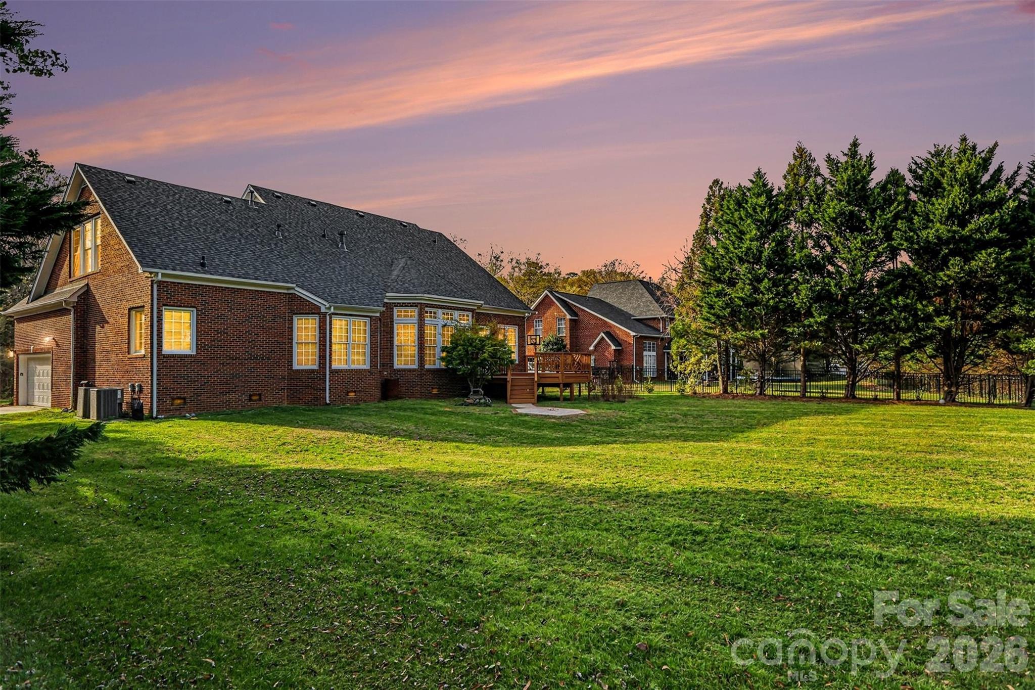Willow Creek - Residential