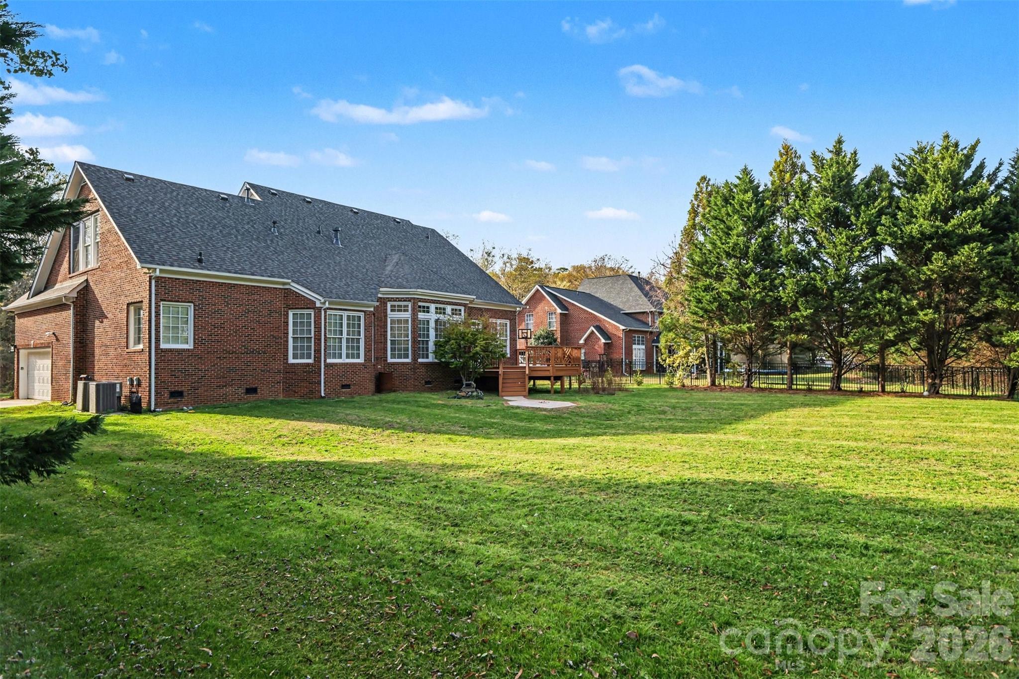 Willow Creek - Residential