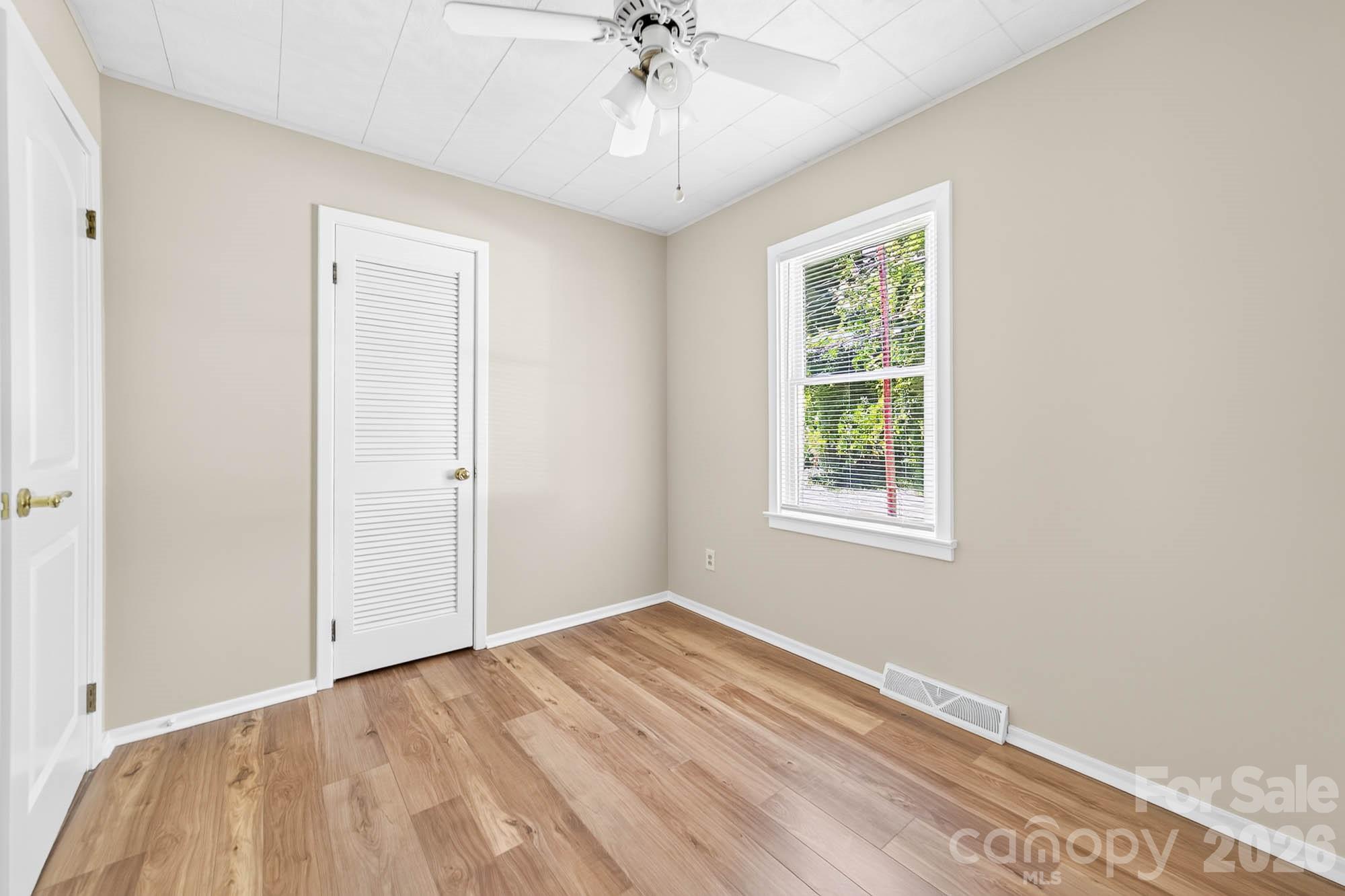 Shady Glen - Residential