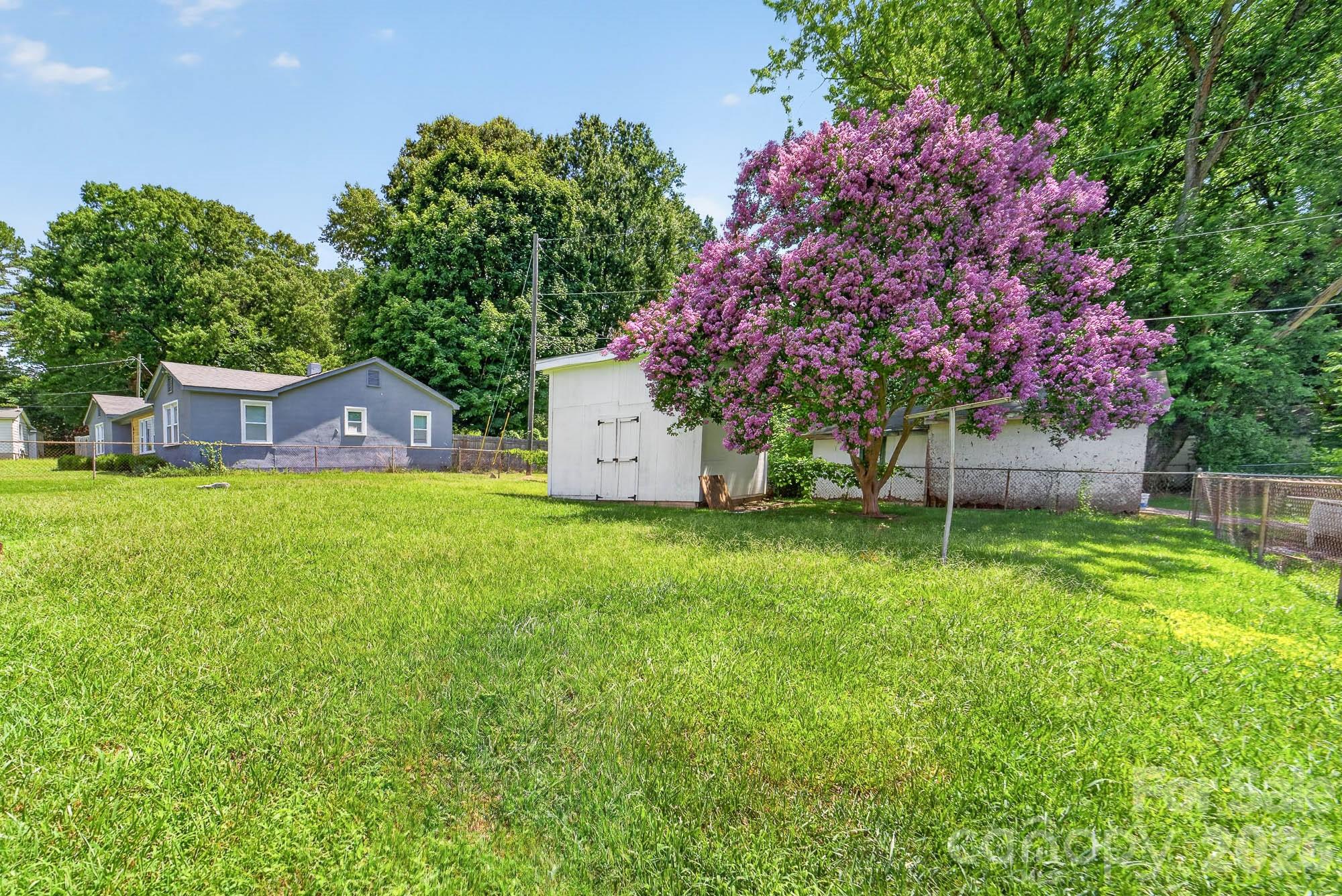 Shady Glen - Residential