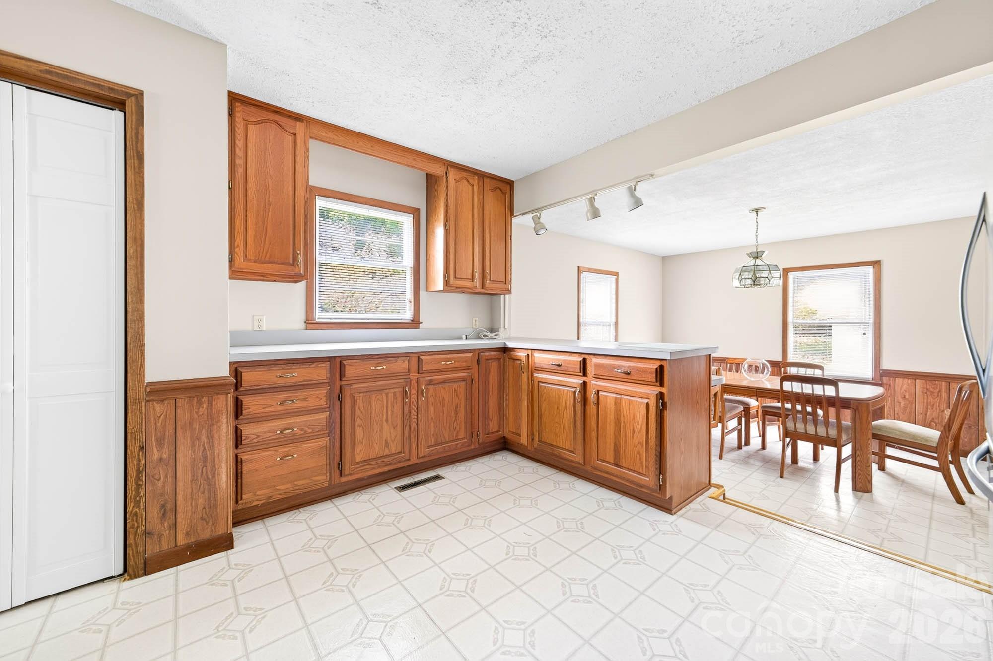 Shady Glen - Residential