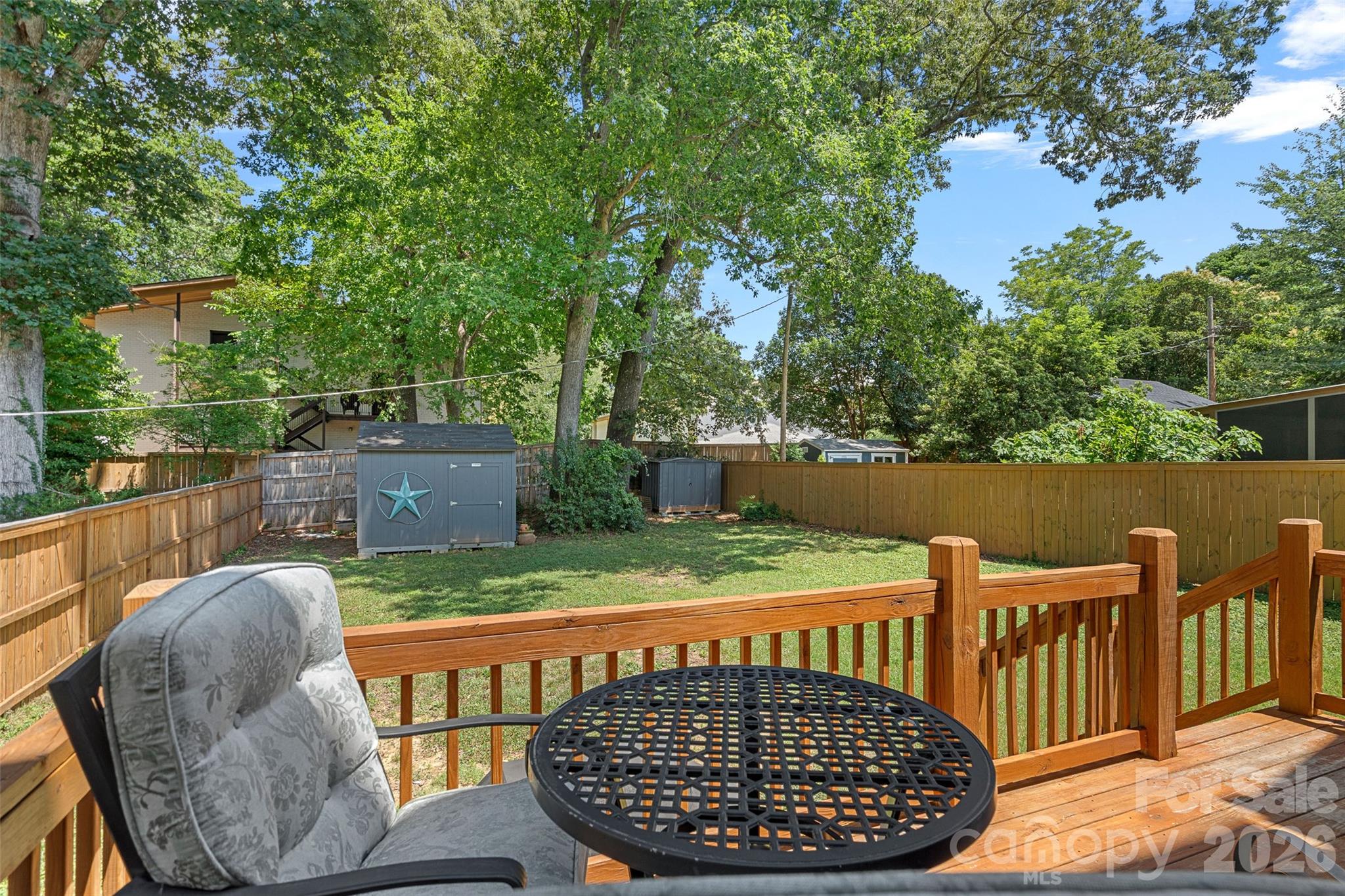 Merry Oaks - Residential