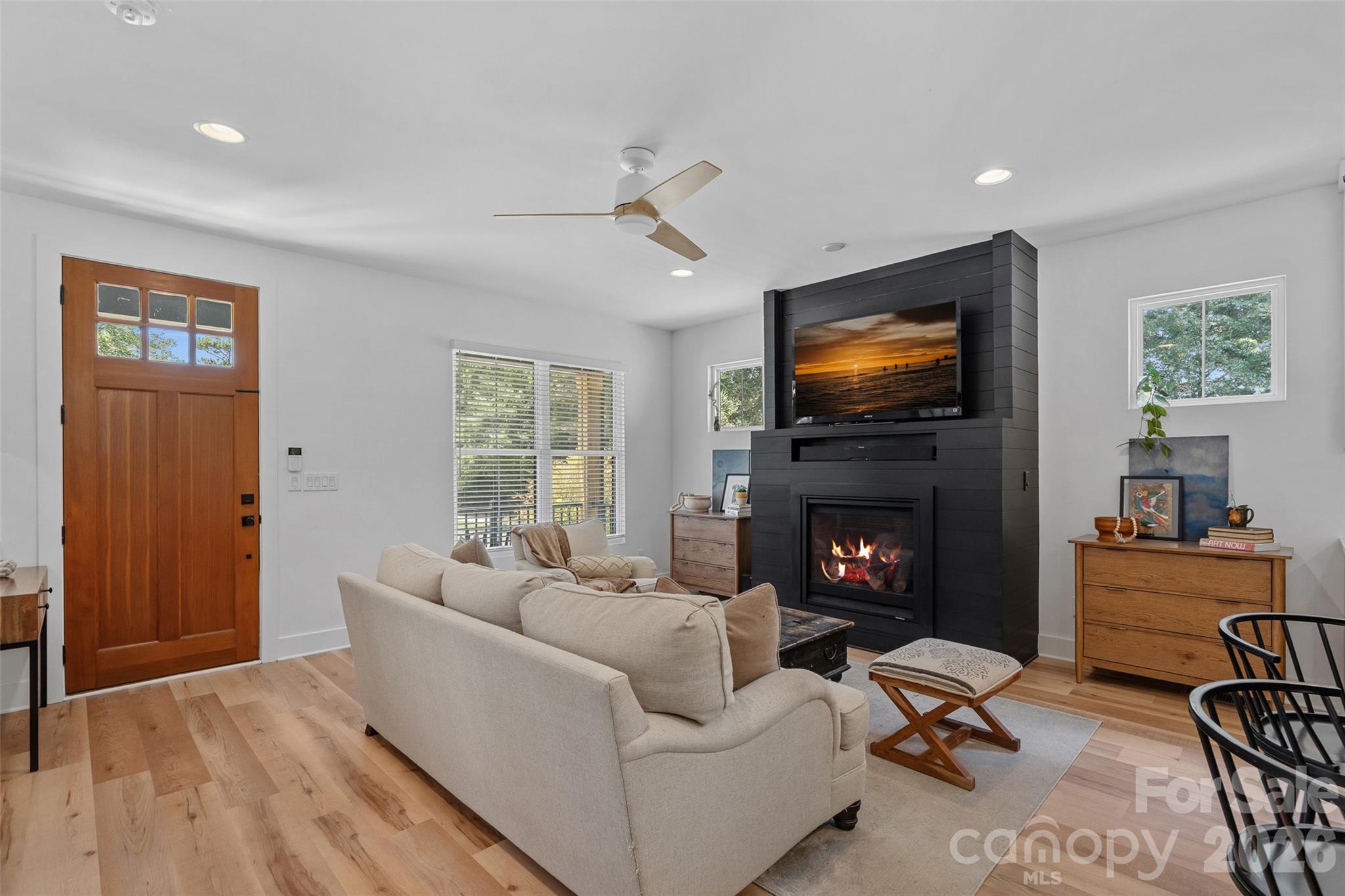 Merry Oaks - Residential