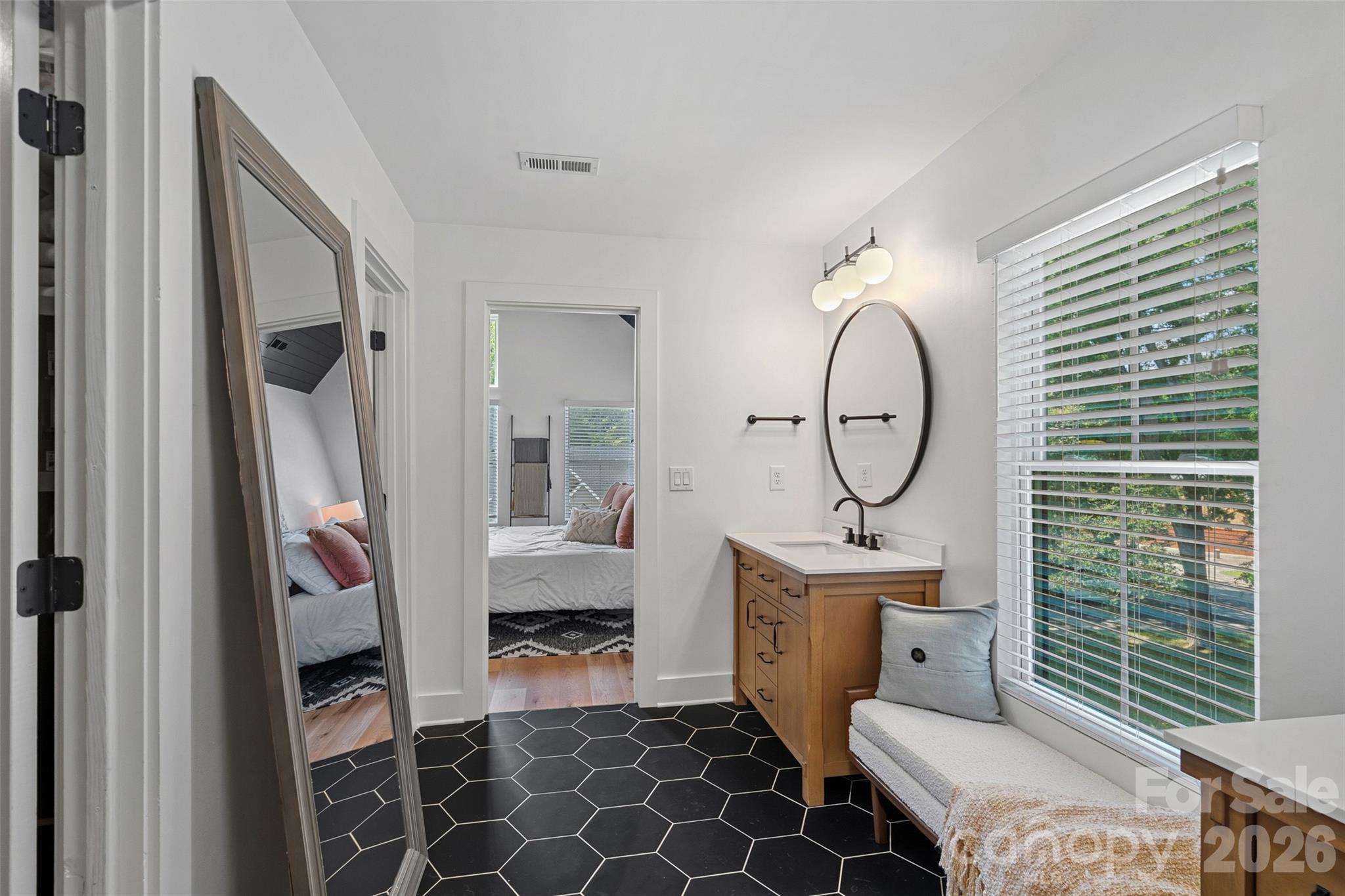 Merry Oaks - Residential
