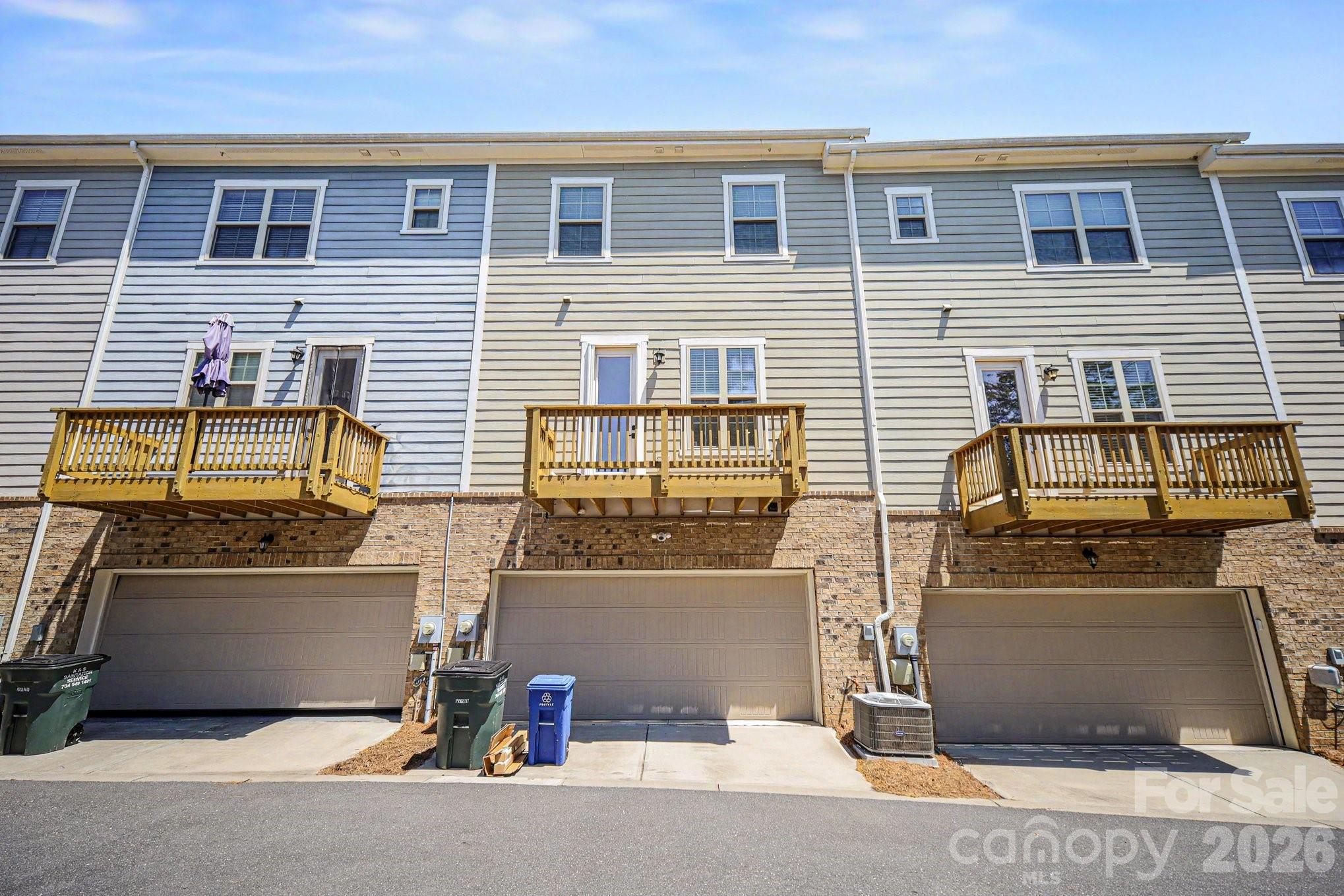 Hadley at Arrowood Station - Residential